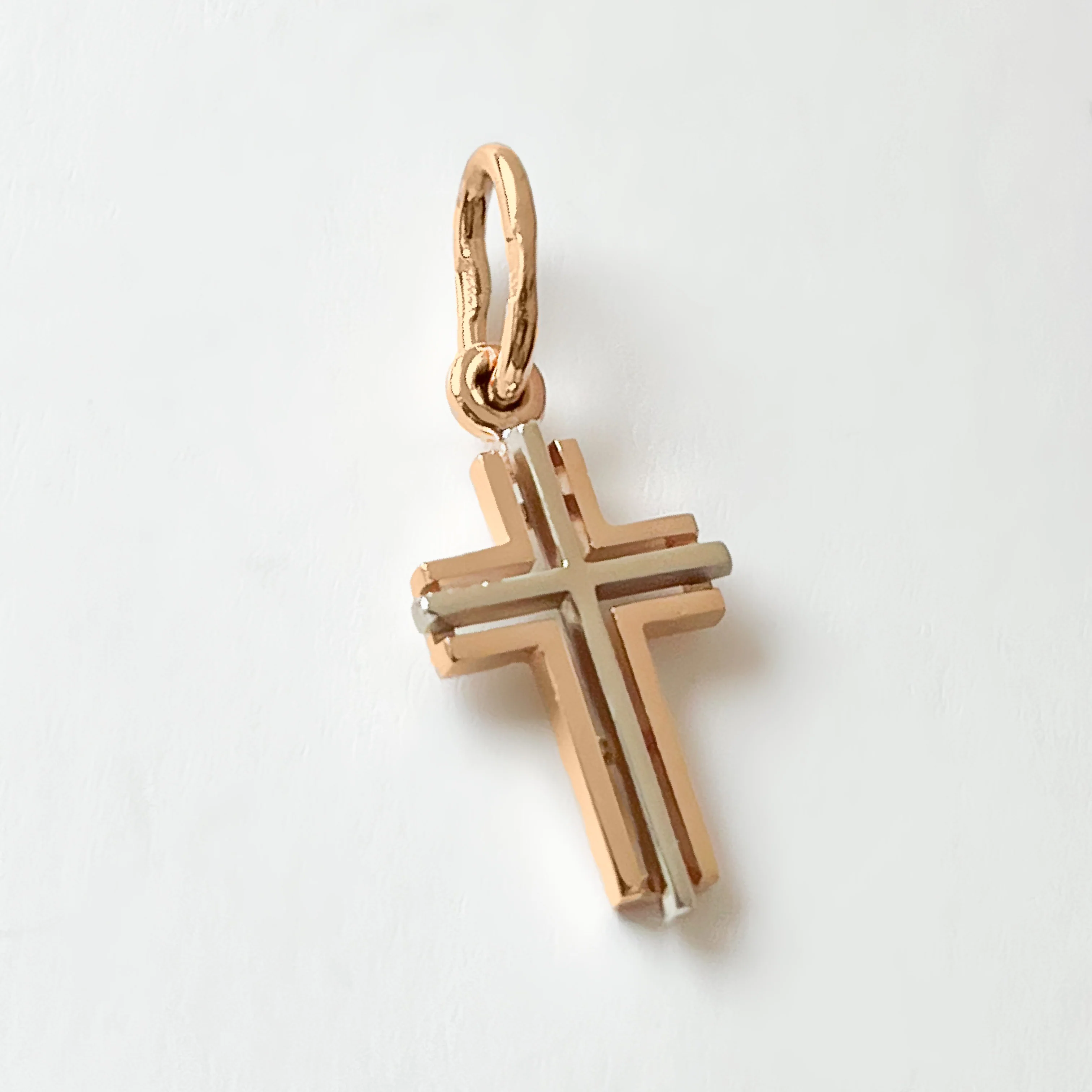 14K/585 Rose Gold Cross