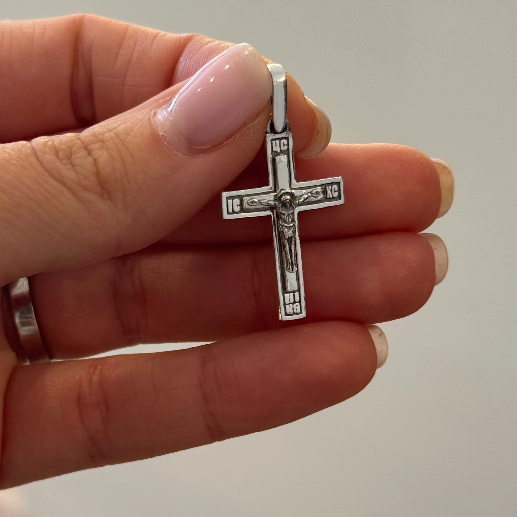 925 Sterling Silver Cross - Image 2