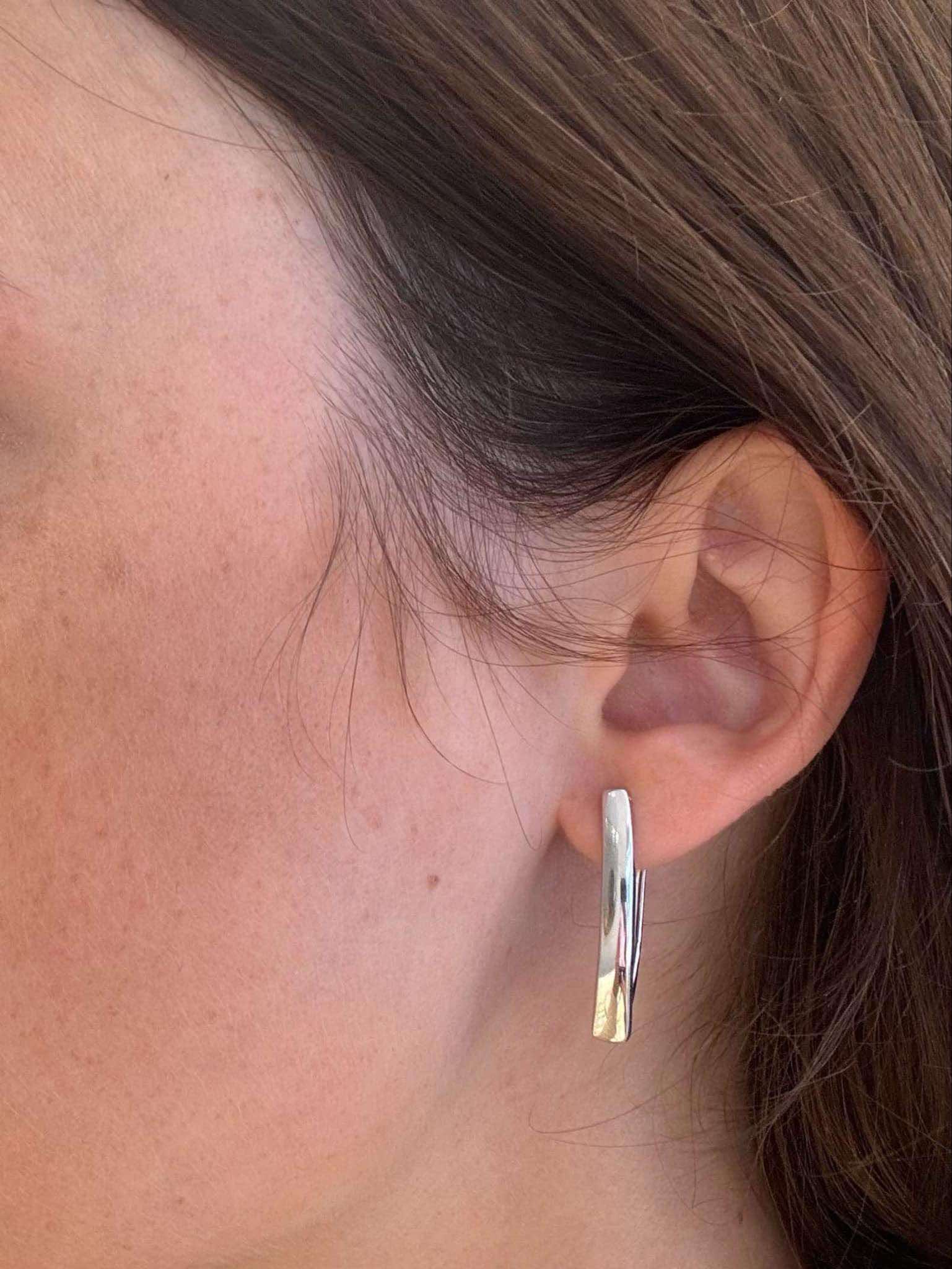 925 Sterling Silver Lever Back Earrings - Image 2