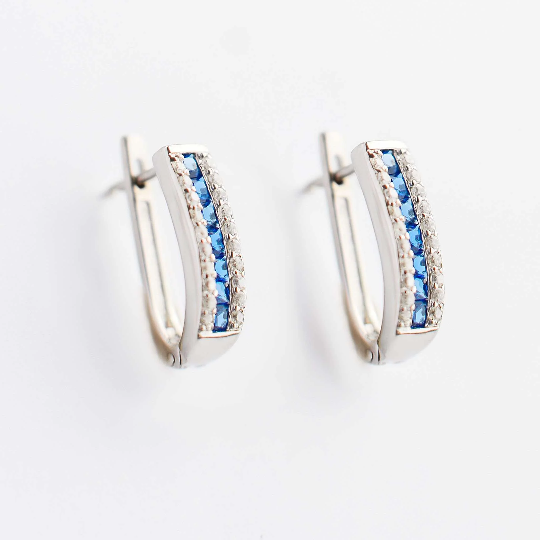 925 Sterling Silver Lever Back Earrings with Clear and Blue Cubic Zirconia - Image 2