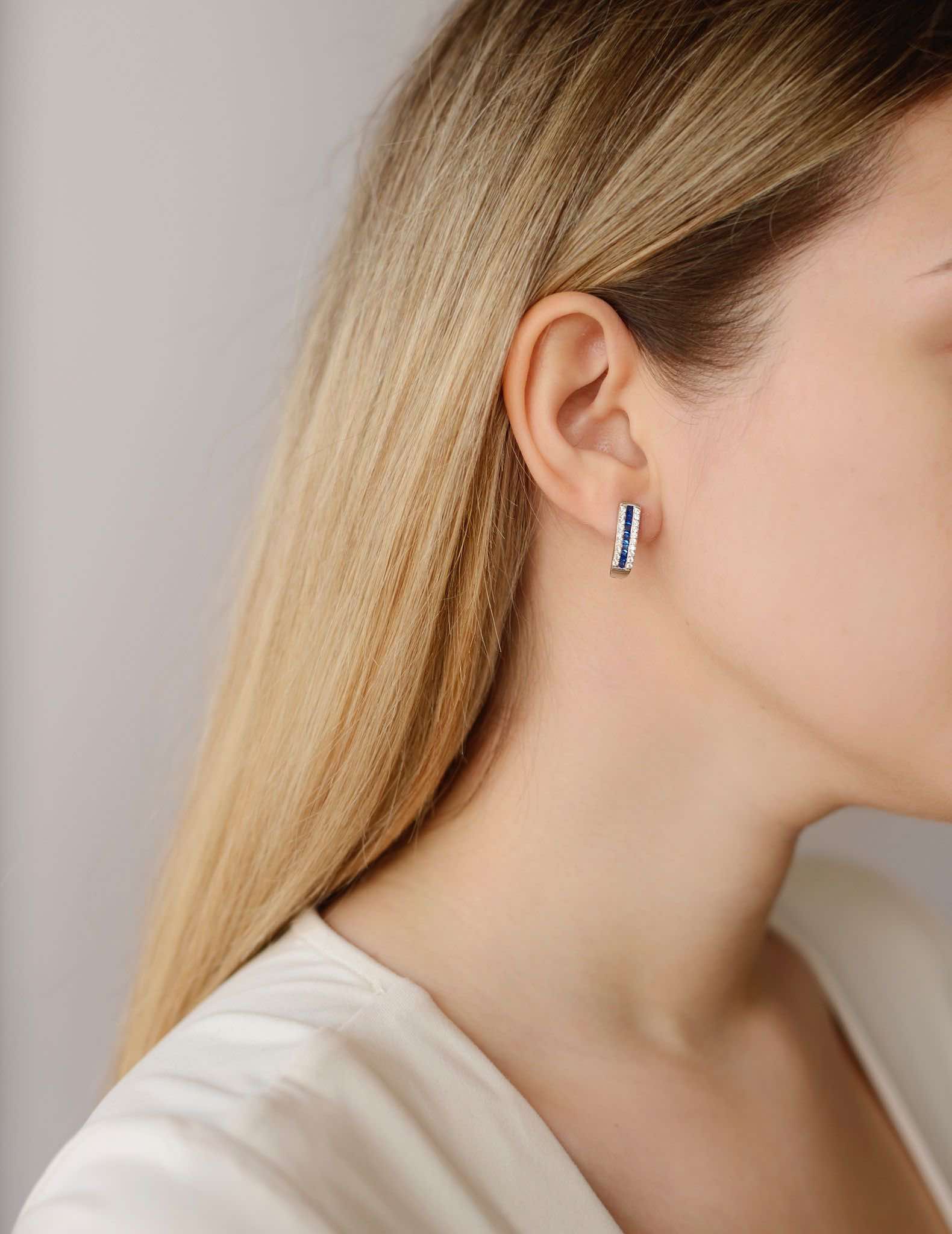 925 Sterling Silver Lever Back Earrings with Clear and Blue Cubic Zirconia - Image 3