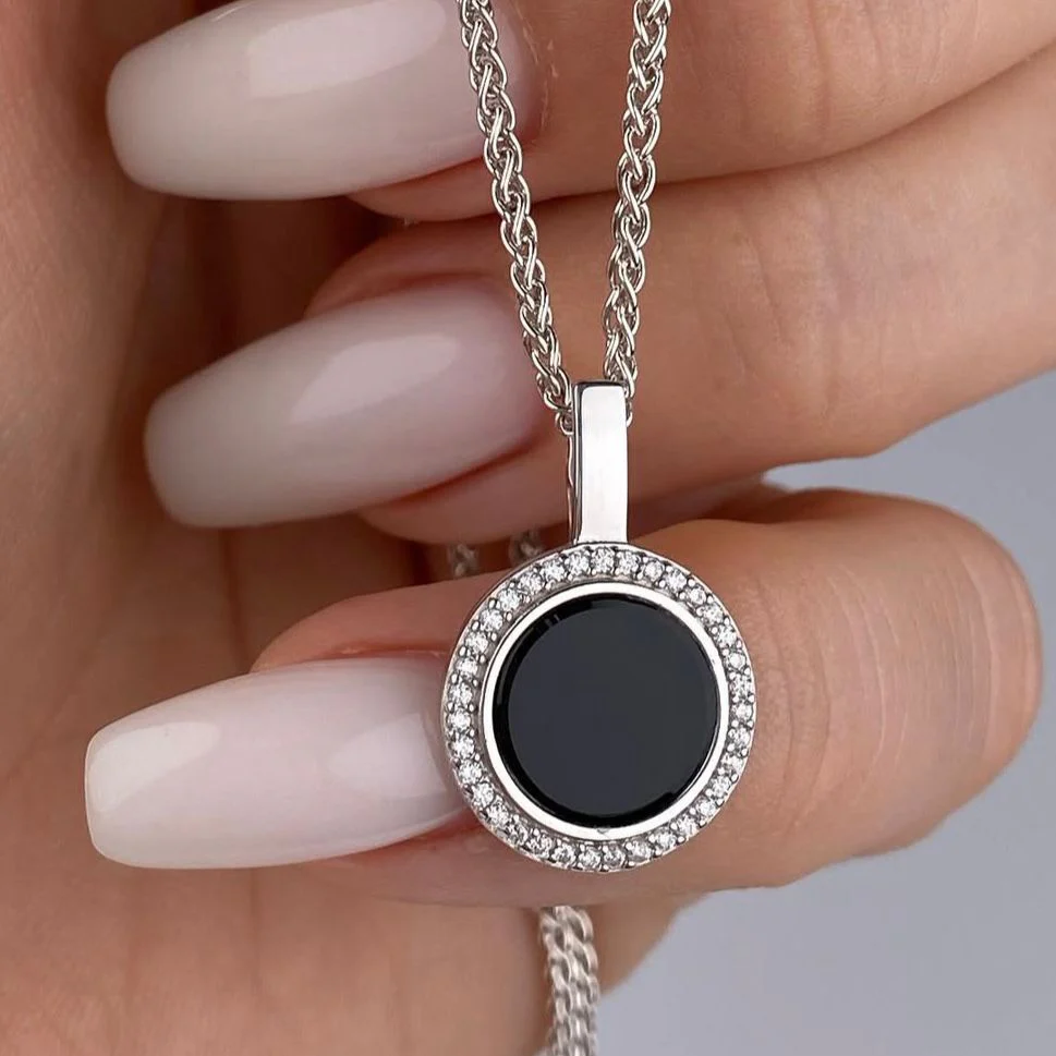 925 Sterling Silver Pendant with Onyx and Cubic Zirconia - Image 3