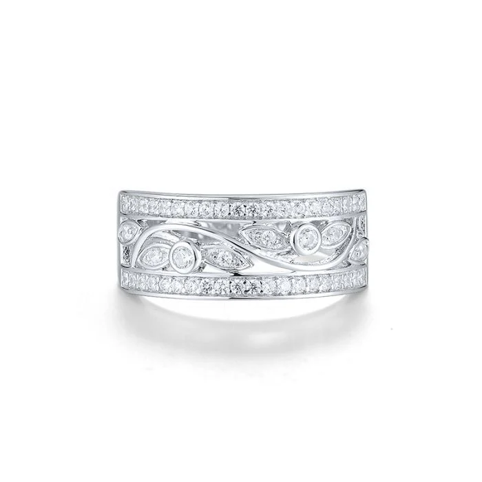 925 Sterling Silver Ring with Cubic Zirconia - Image 2