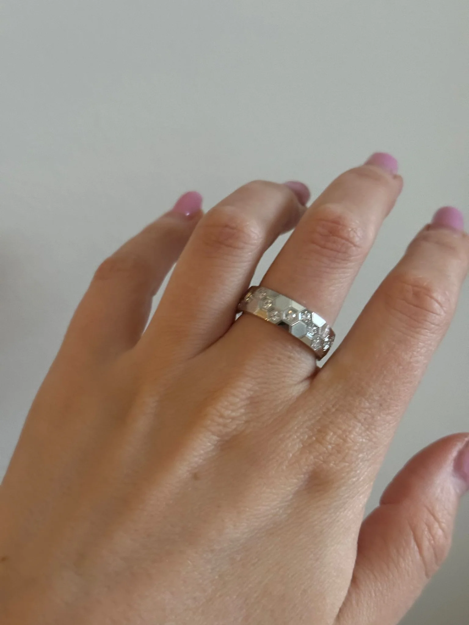 925 Sterling Silver Ring with Cubic Zirconia - Image 2