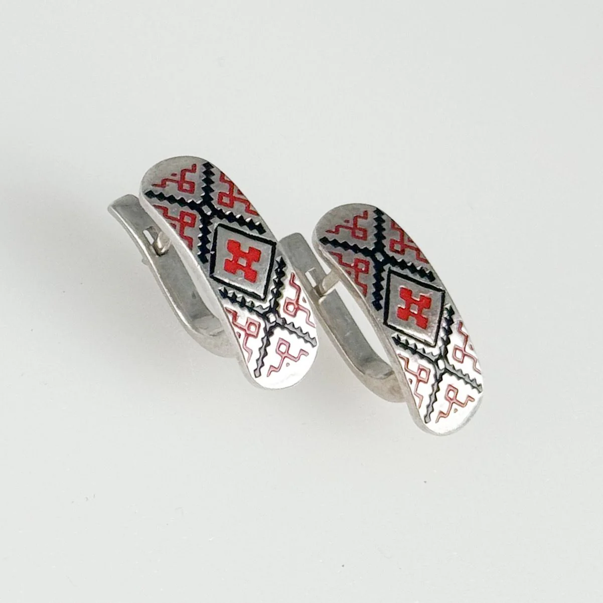 925 Sterling Silver Vyshyvanka Lever Back Earrings with Enamel - Image 2