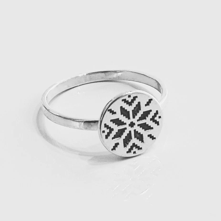 925 Sterling Silver Vyshyvanka Ring - Image 2