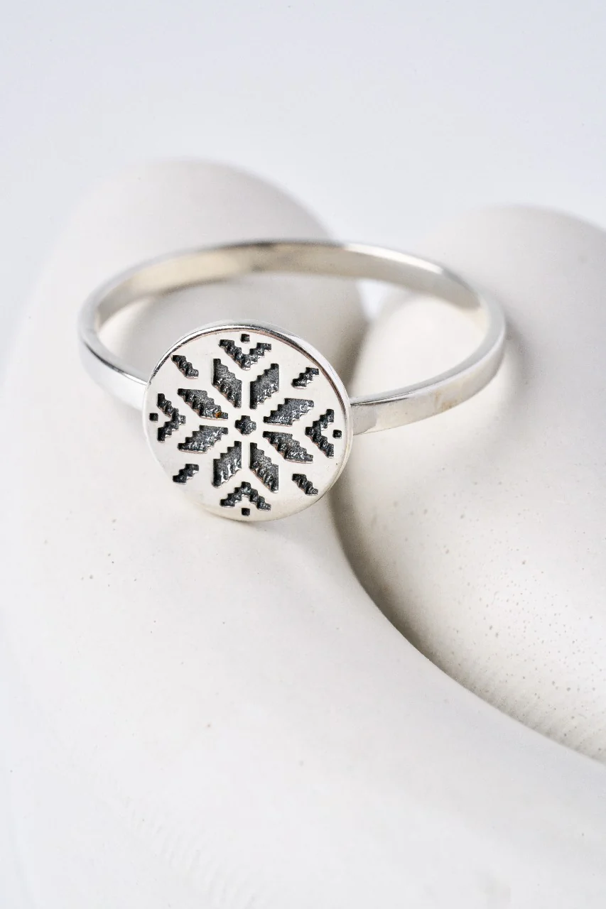 925 Sterling Silver Vyshyvanka Ring - Image 6
