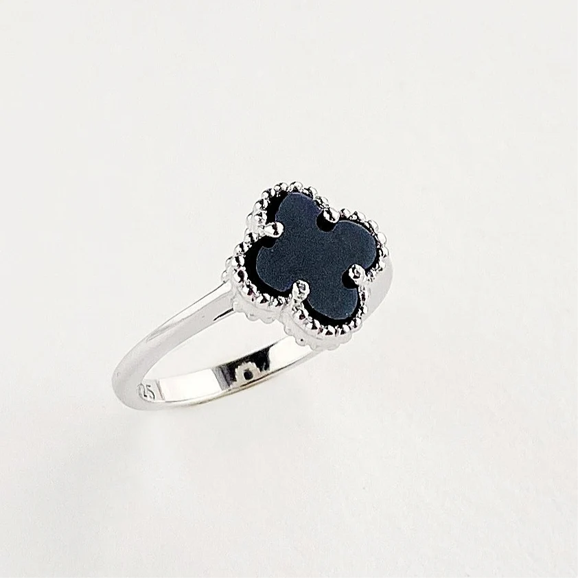 925 Sterling Silver Ring with Onyx Clover