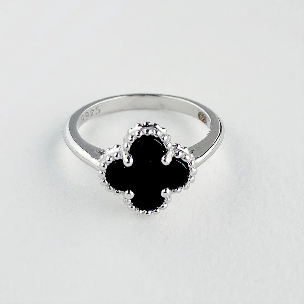 925 Sterling Silver Ring with Onyx Clover - Image 2