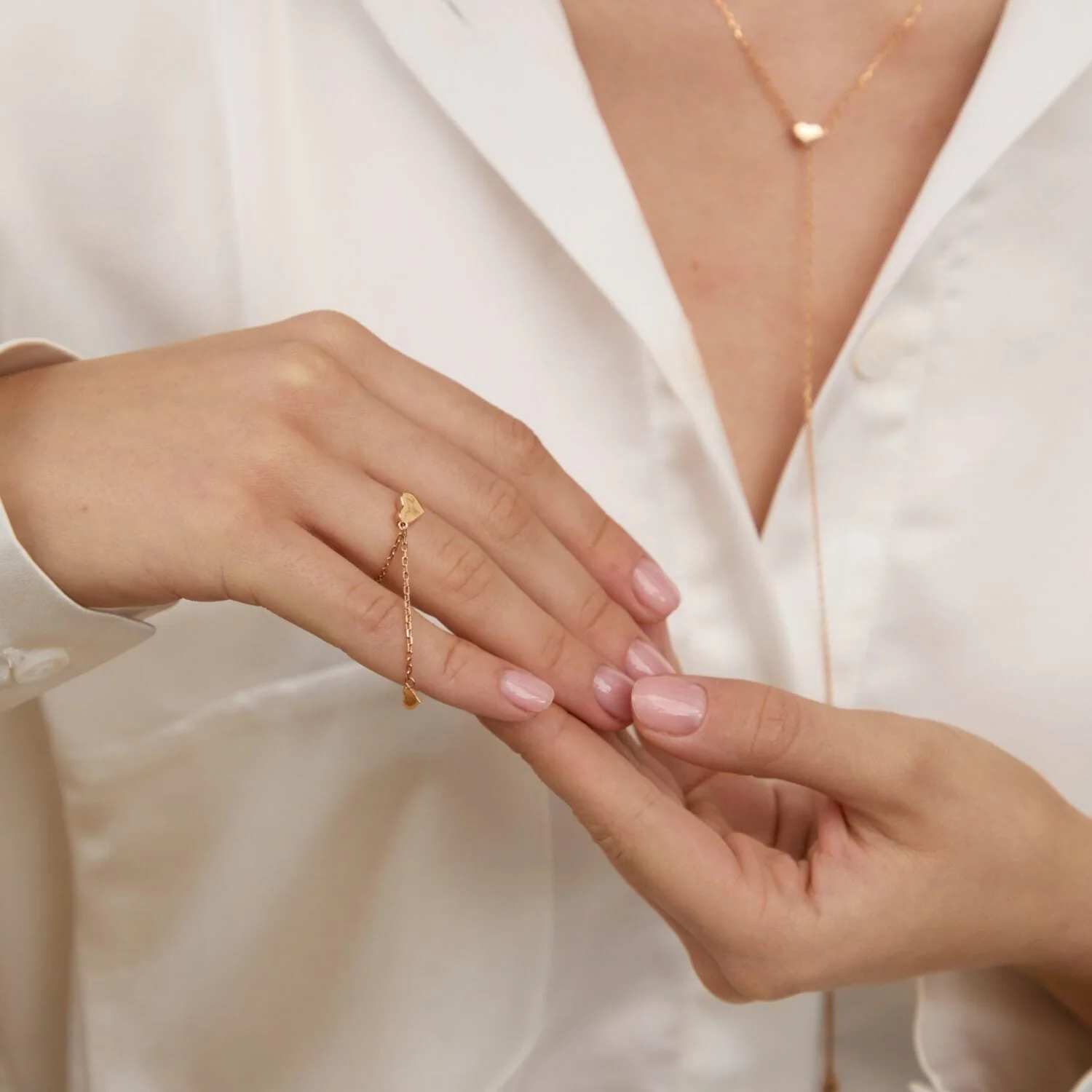 Chain Heart Ring in 14K/585 Rose Gold - Image 2
