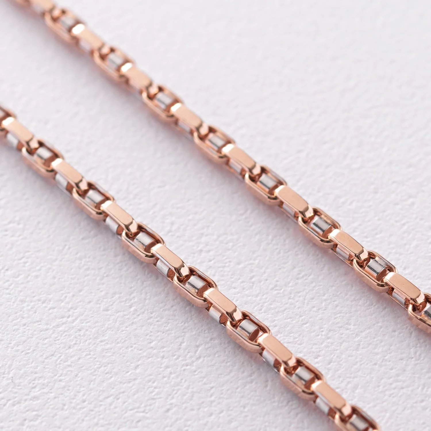 Chain in 14K/585 Rose Gold with Rhodium Plated Details - Image 4