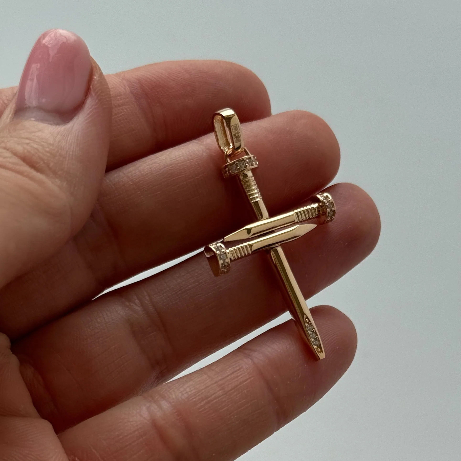 Cross in 14K/585 Rose Gold with Cubic Zirconia Nail - Image 2