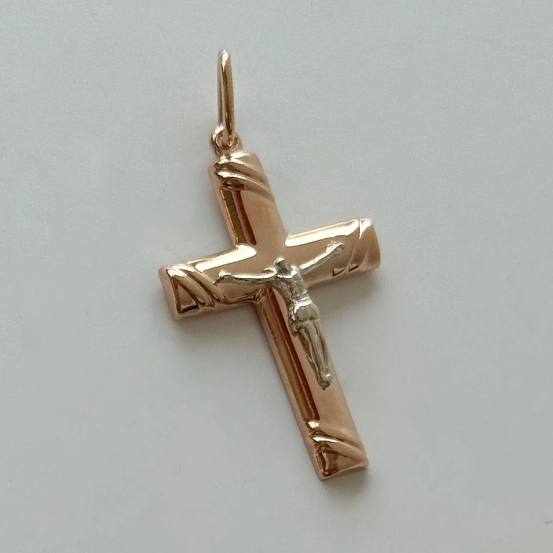 Cross in 14K/585 Rose Gold with White Gold Jesus