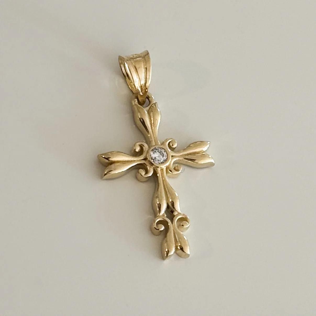 Cross in 14K/585 Yellow Gold with Cubic Zirconia - Image 2