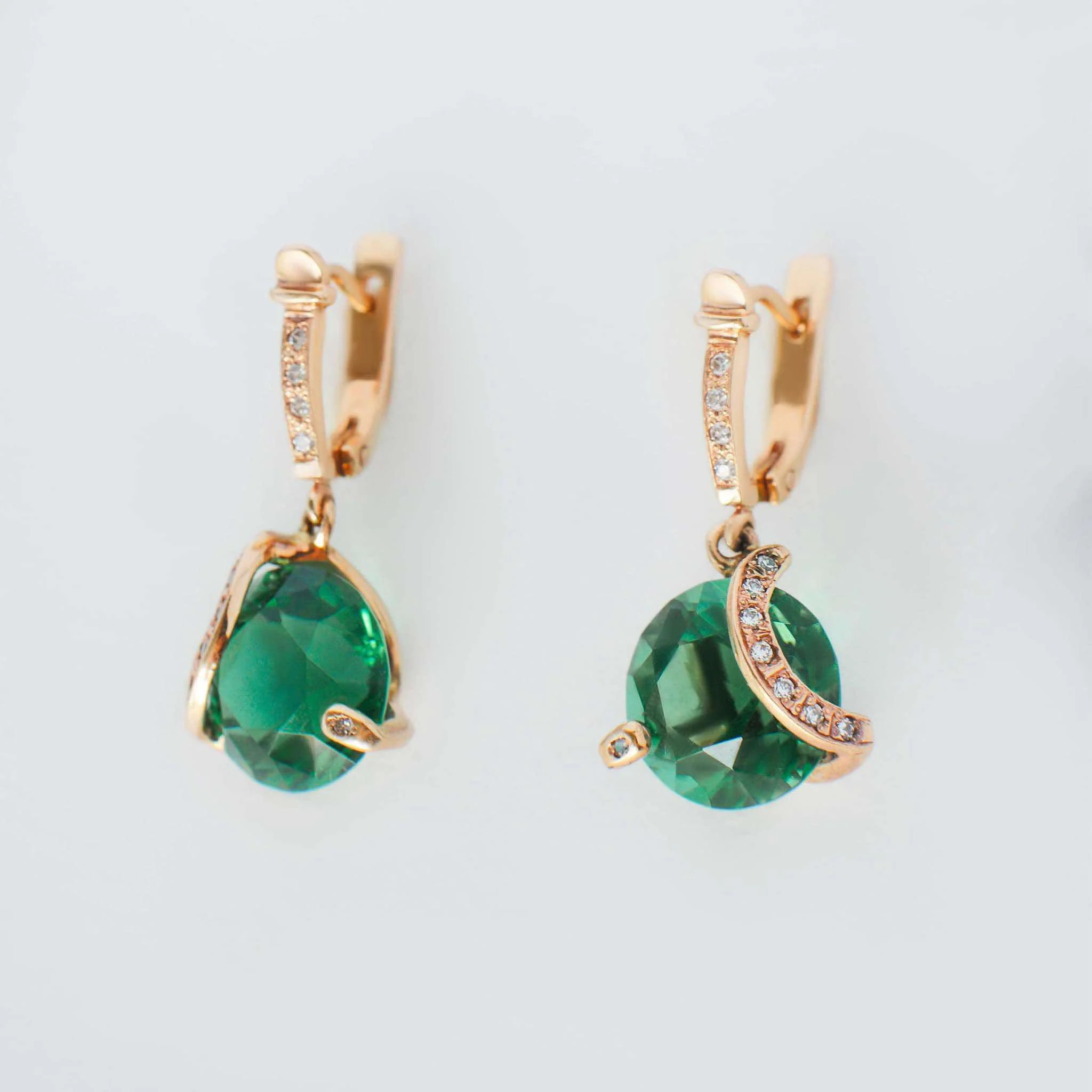 Drop Earrings in 14K/585 Rose Gold with Green Quartz and Cubic Zirconia - Image 2