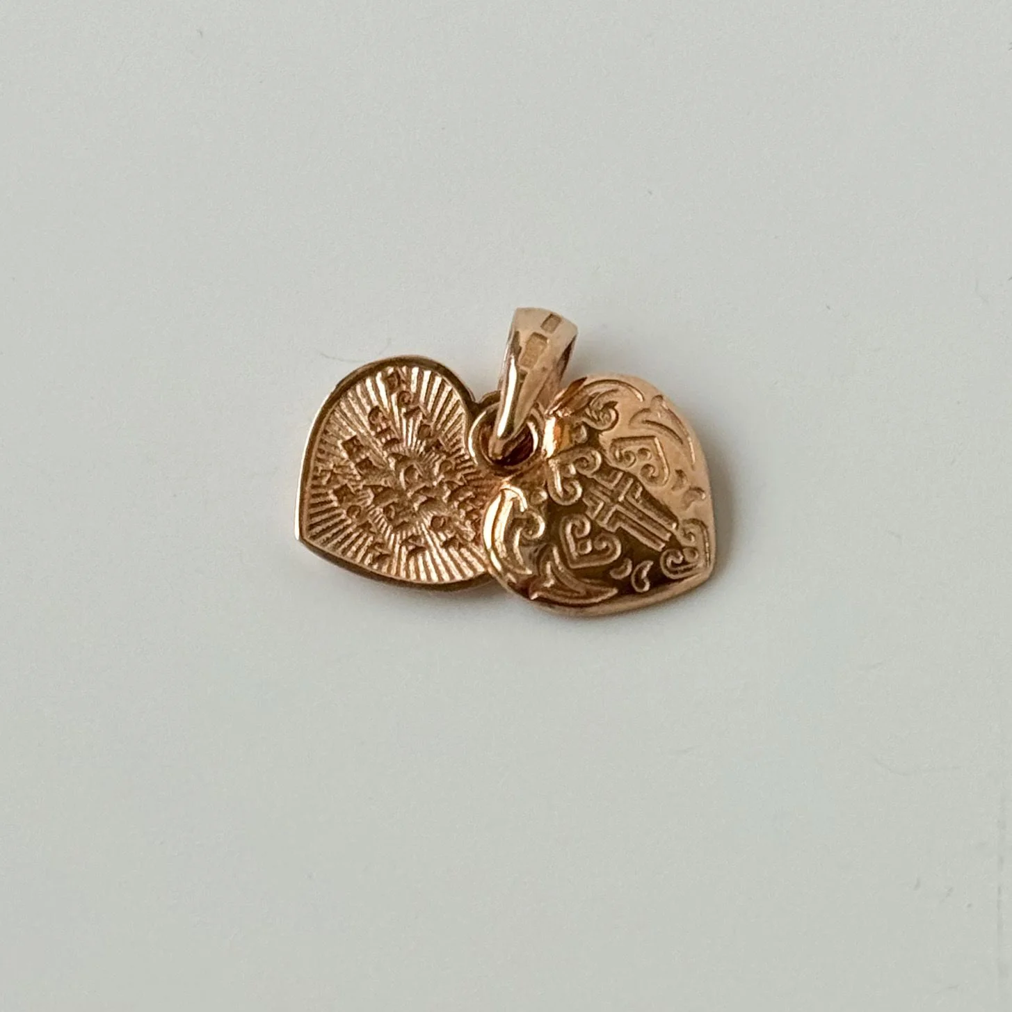 Heart Religious Pendant in 14K/585 Rose Gold - Image 4