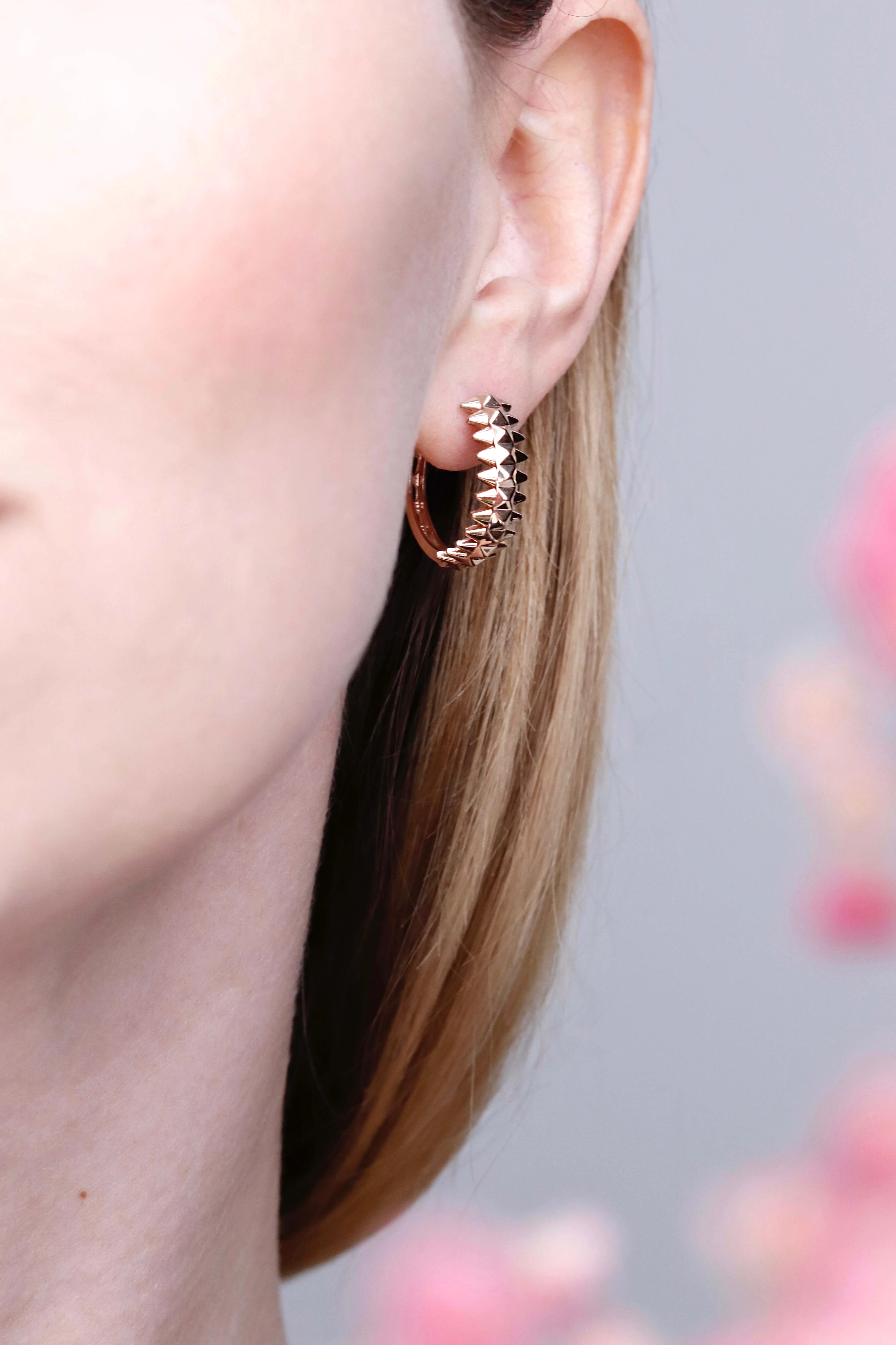 Hoop Earrings in 14K/585 Rose Gold - Image 2