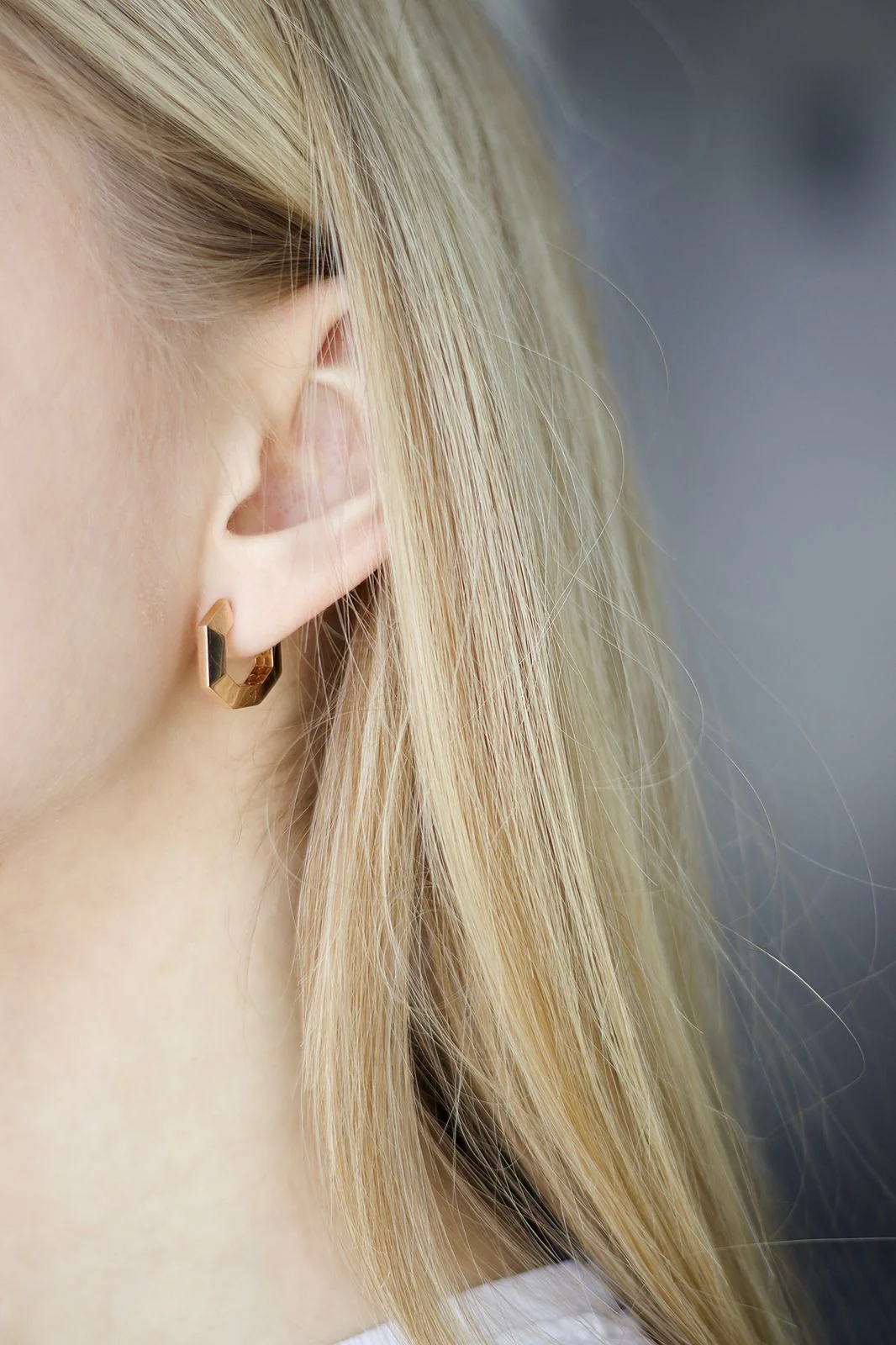 Hoop Earrings in 14K/585 Rose Gold - Image 2