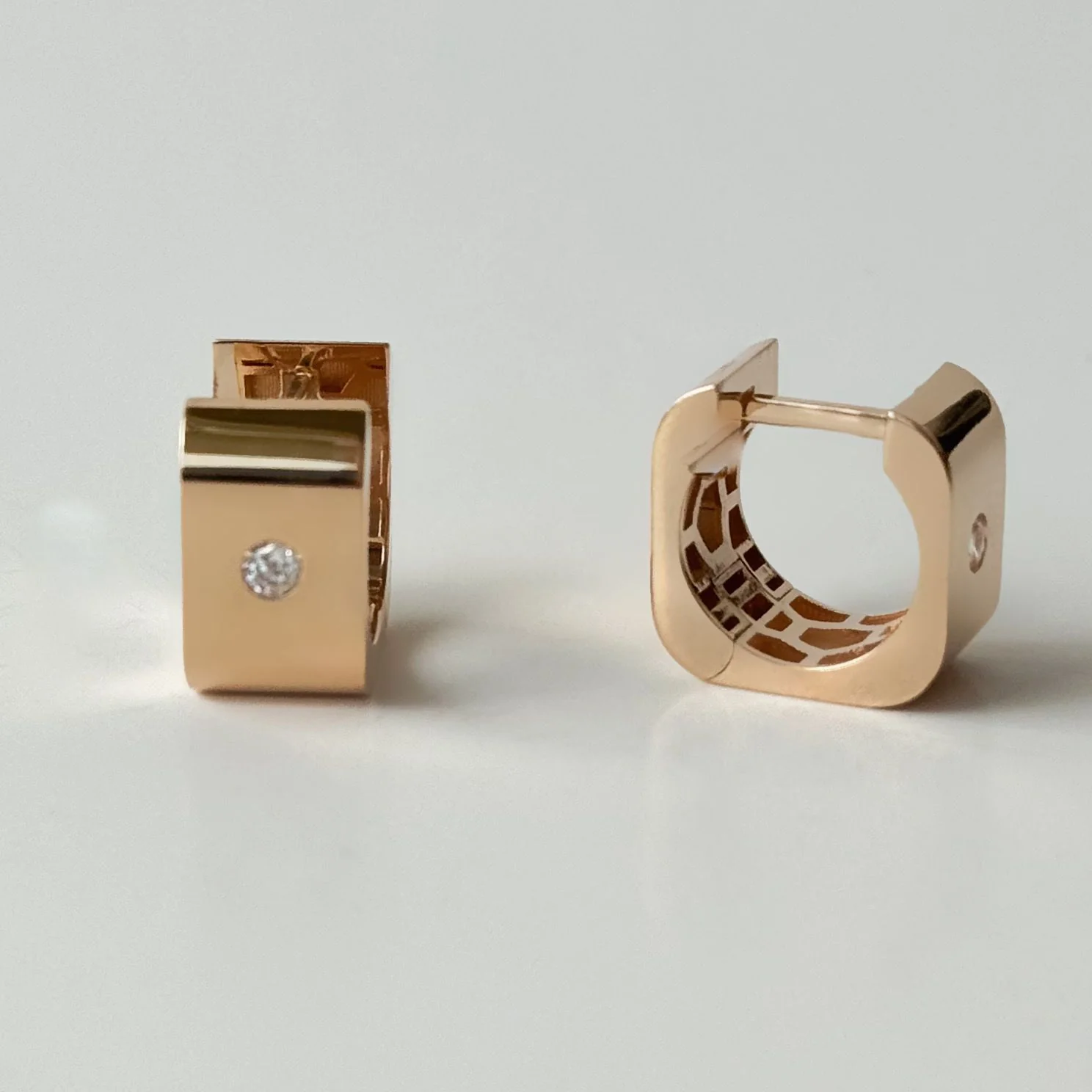 Hoop Earrings in 14K/585 Rose Gold with Cubic Zirconia - Image 2