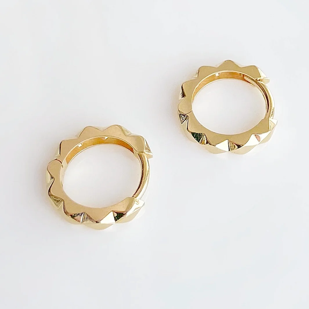 Hoop Earrings in 14K/585 Yellow Gold - Image 3
