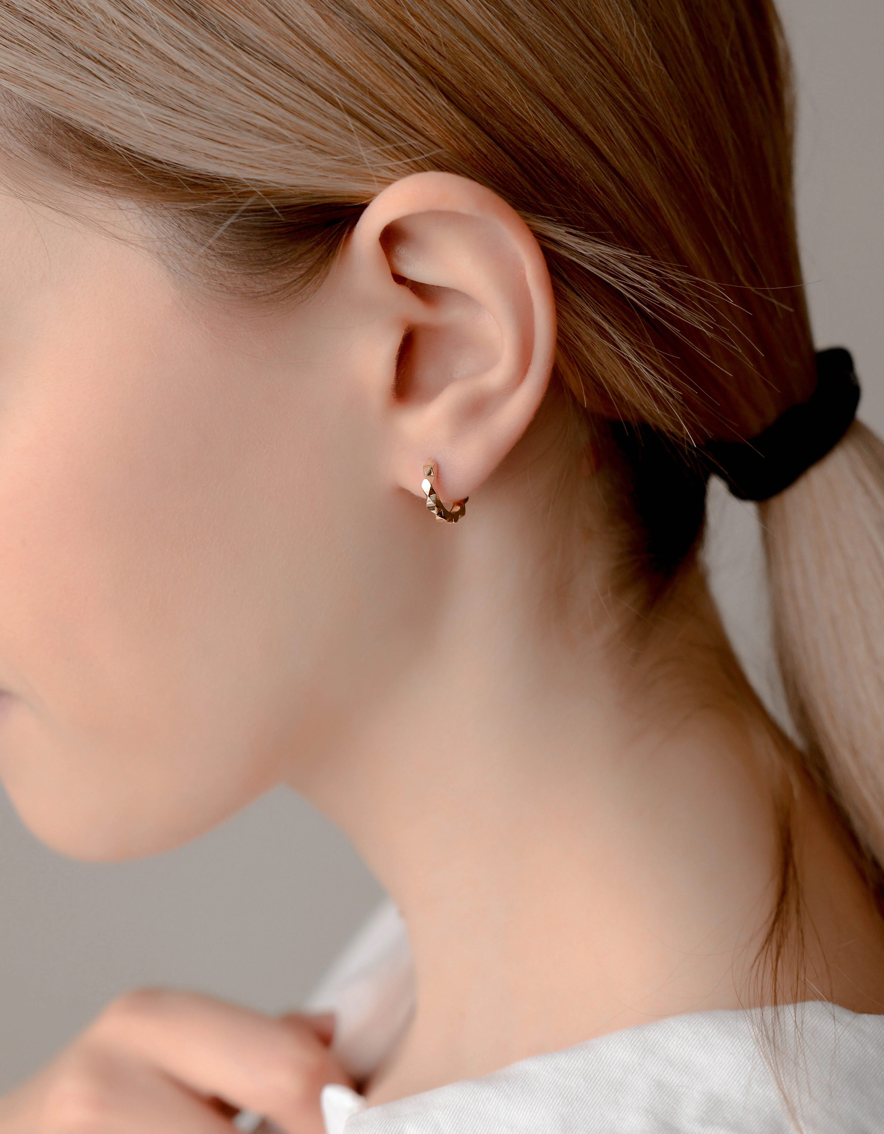 Hoop Earrings in 14K/585 Yellow Gold - Image 5