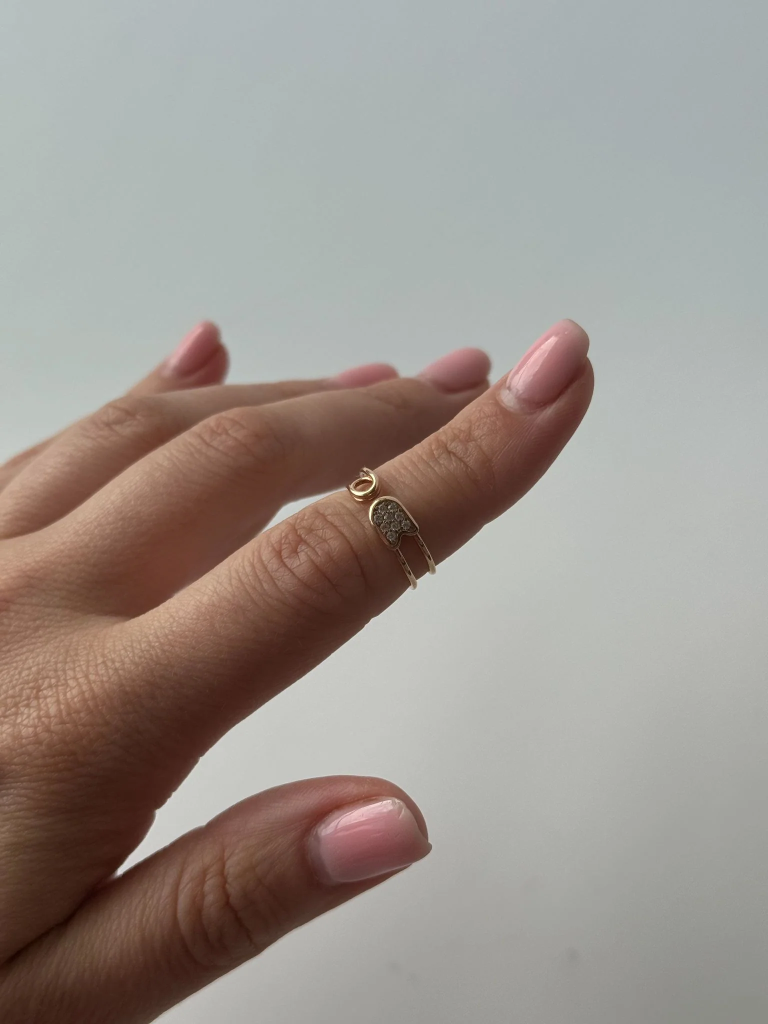 Knuckle Ring "Pin" in 14K/585 Rose Gold with Cubic Zirconia - Image 3