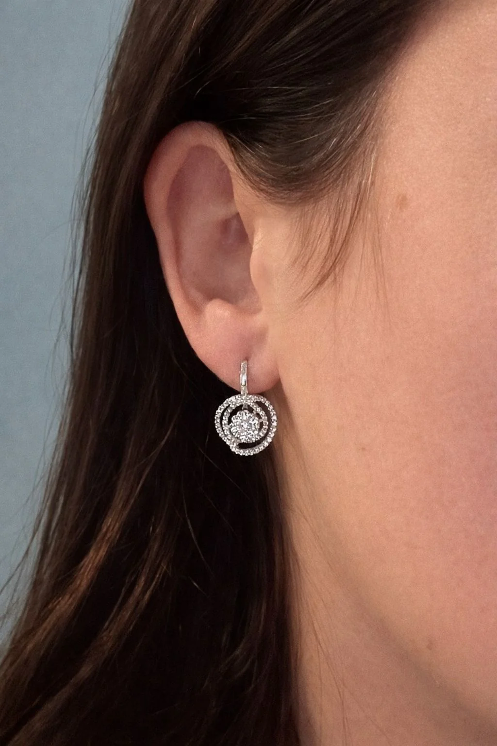 Lever Back Earrings Flower in 14K/585 White Gold with Diamonds - Image 2