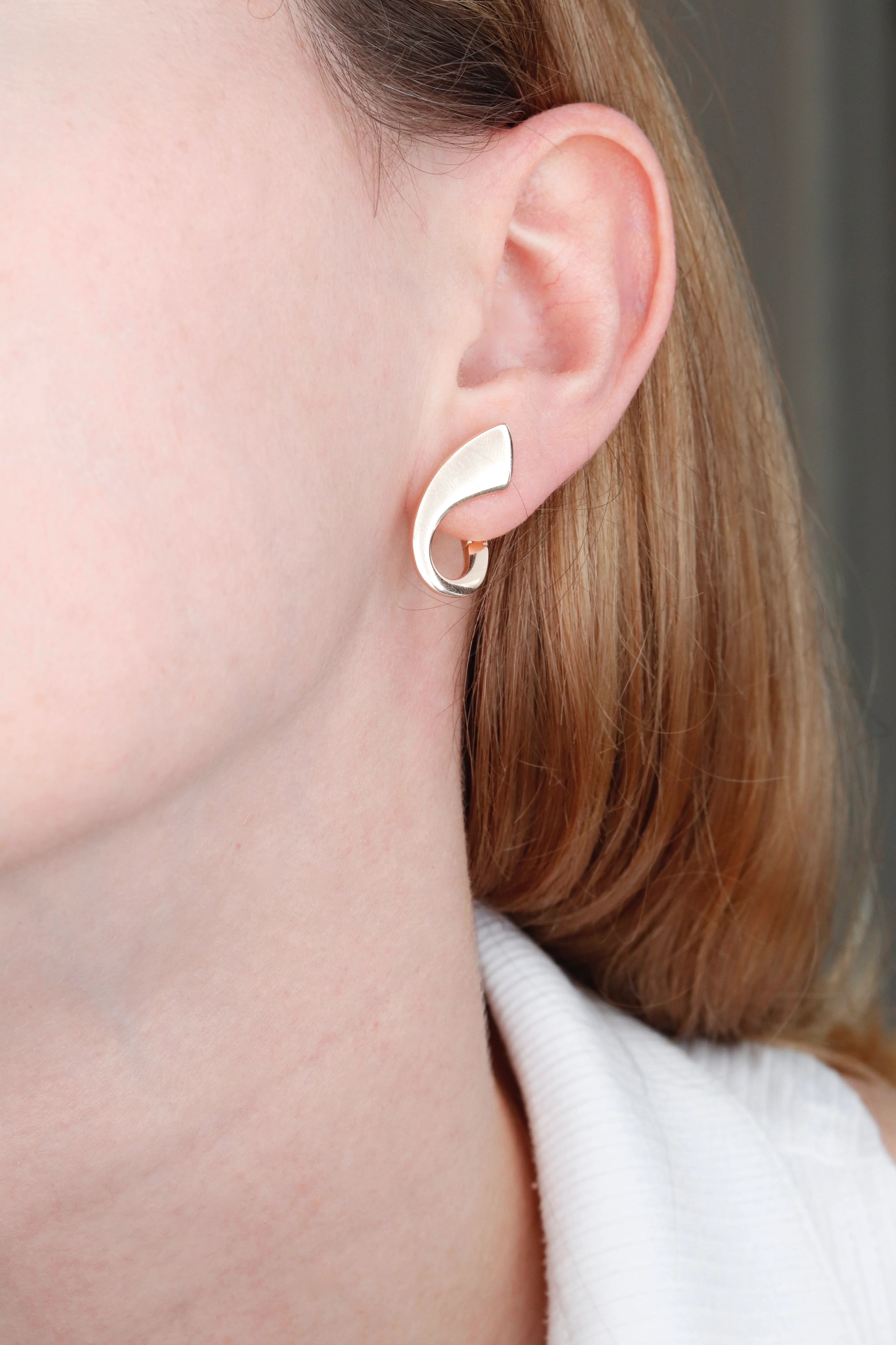 Lever Back Earrings in 14K/585 Rose Gold - Image 3
