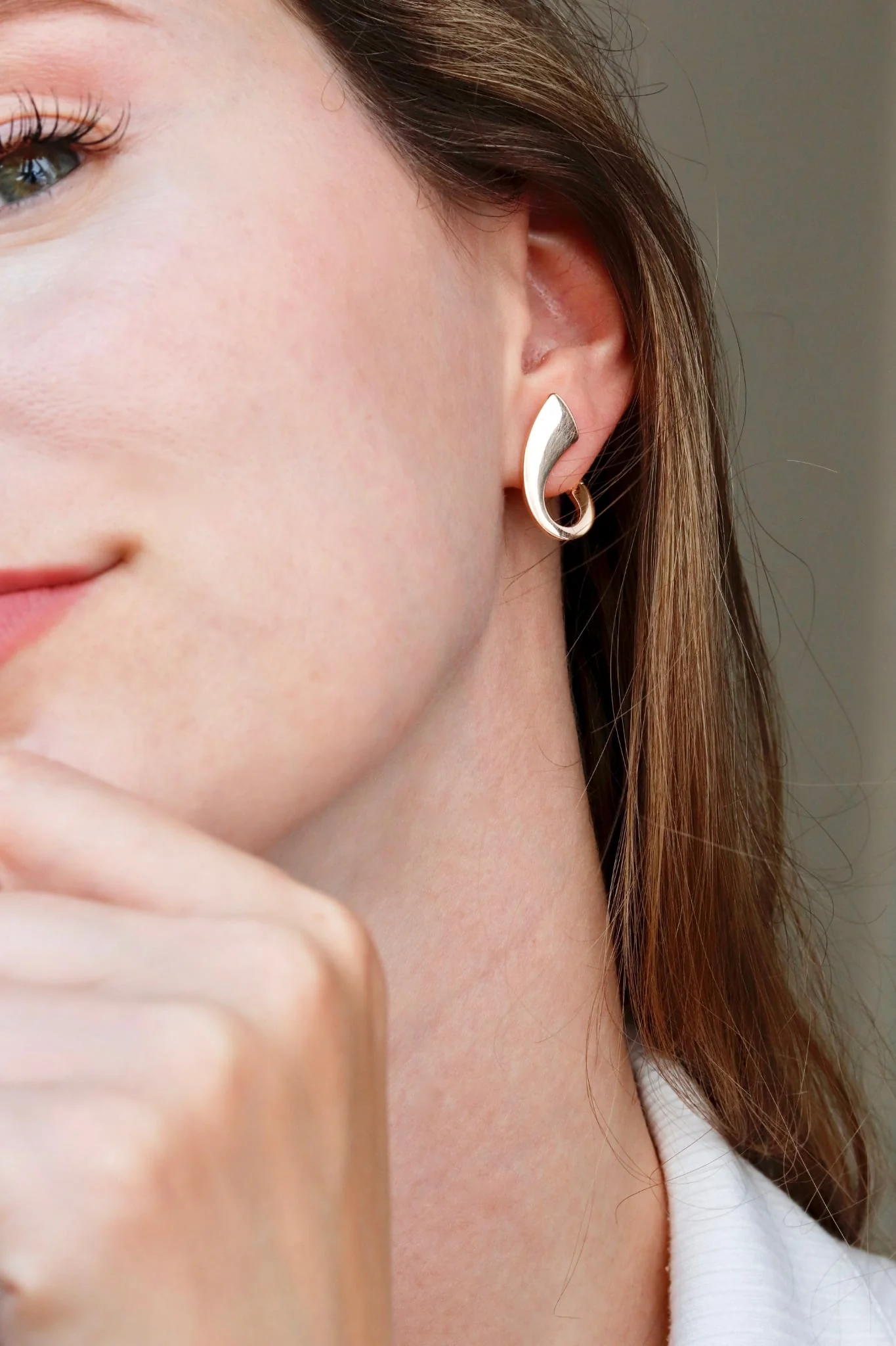 Lever Back Earrings in 14K/585 Rose Gold - Image 4