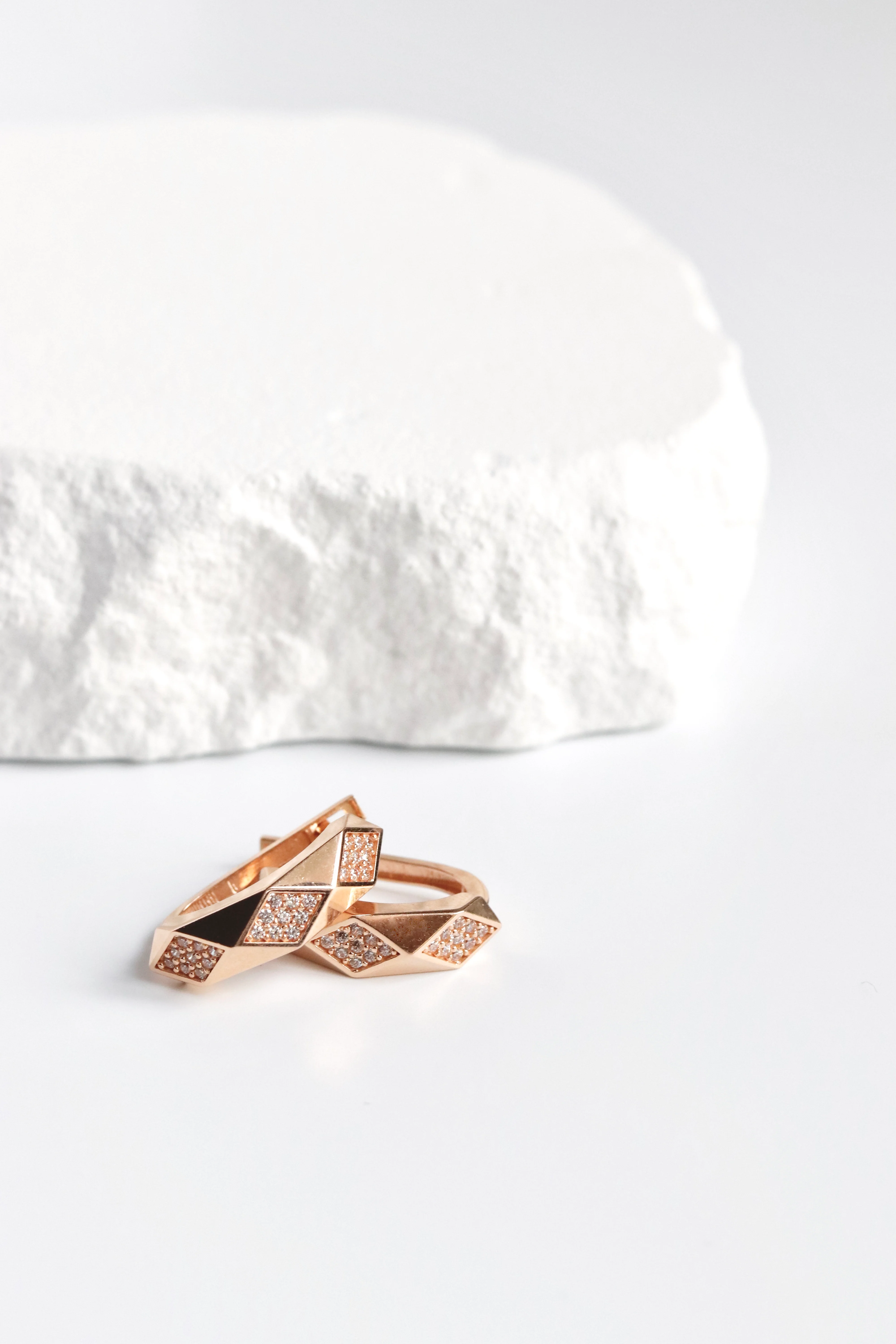 Lever Back Earrings in 14K/585 Rose Gold with Cubic Zirconia - Image 4