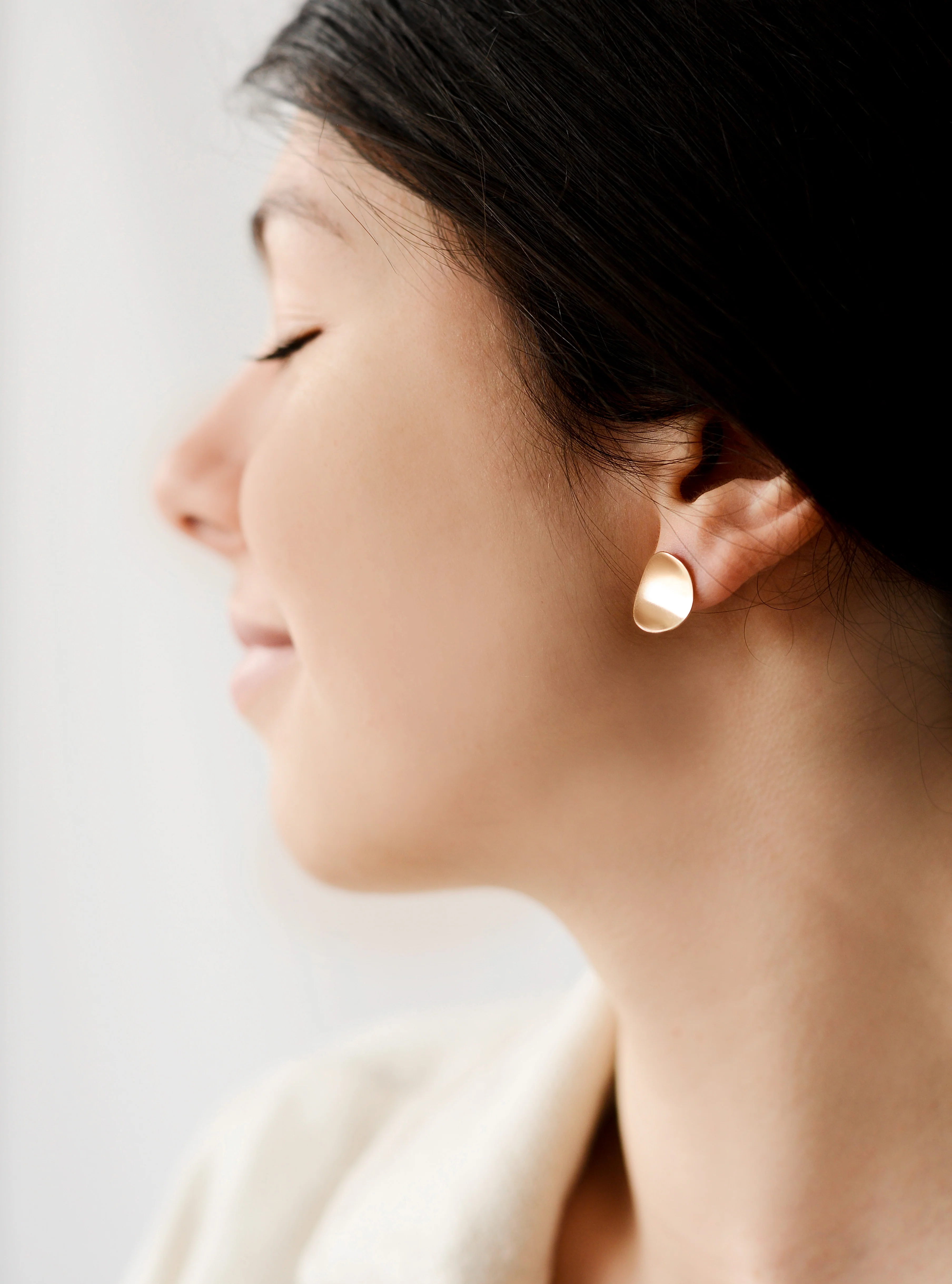 Lever Back Earrings in 14K/585 Rose Gold - Image 4