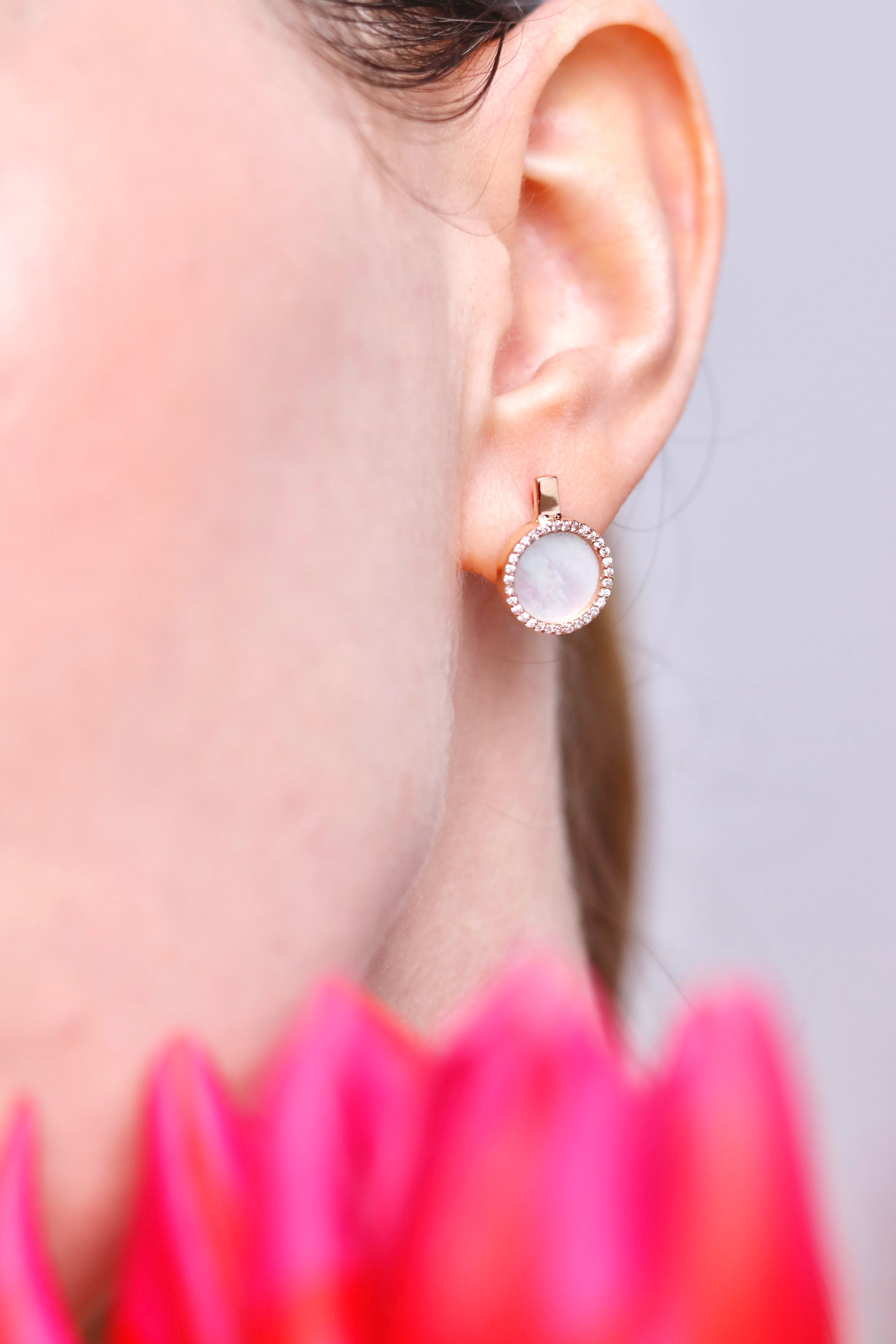 Lever Back Earrings in 14K/585 Rose Gold with Mother of Pearl and Cubic Zirconia - Image 2