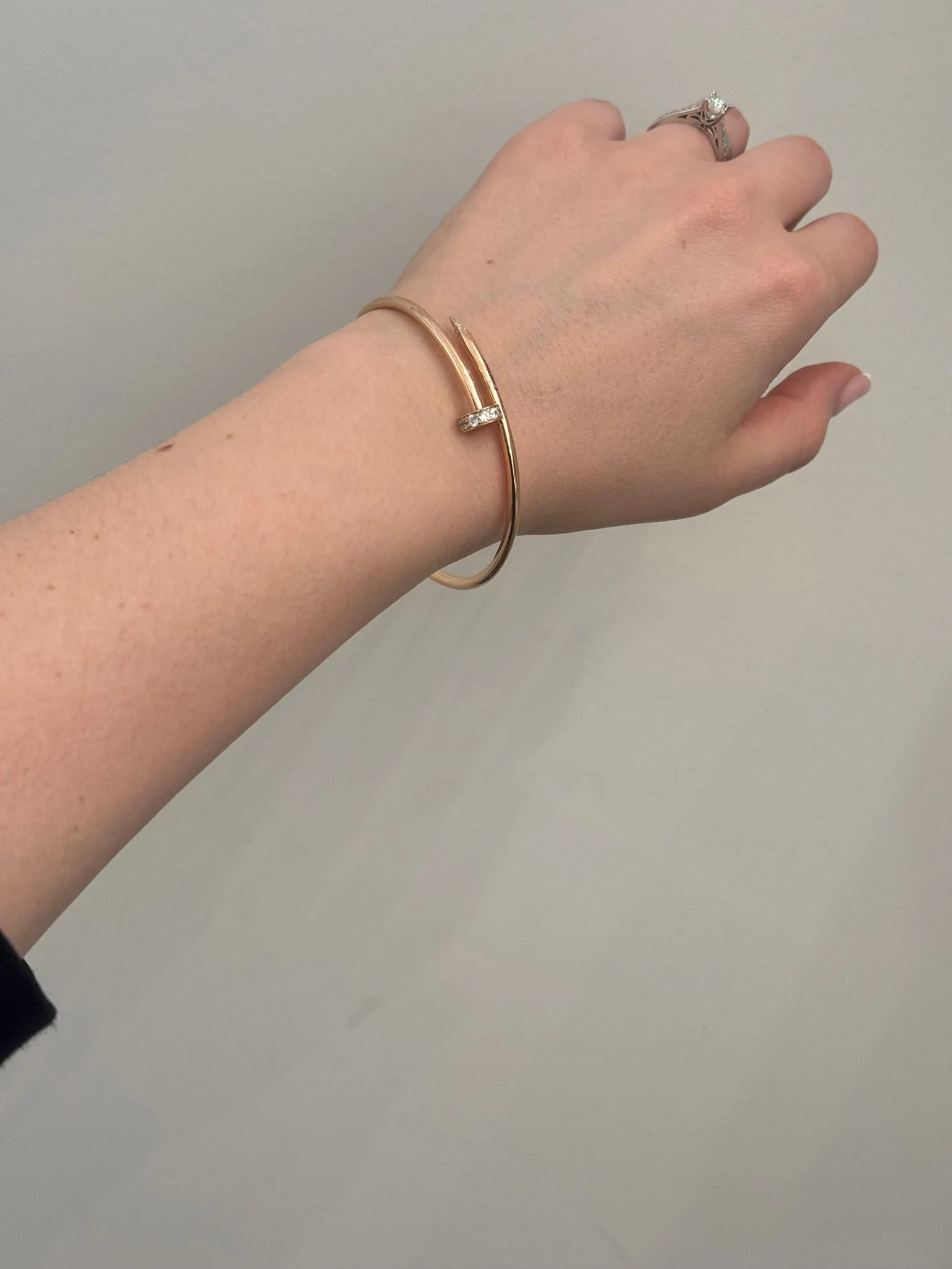 Nail Bracelet in 14K/585 Rose Gold with Cubic Zirconia - Image 2