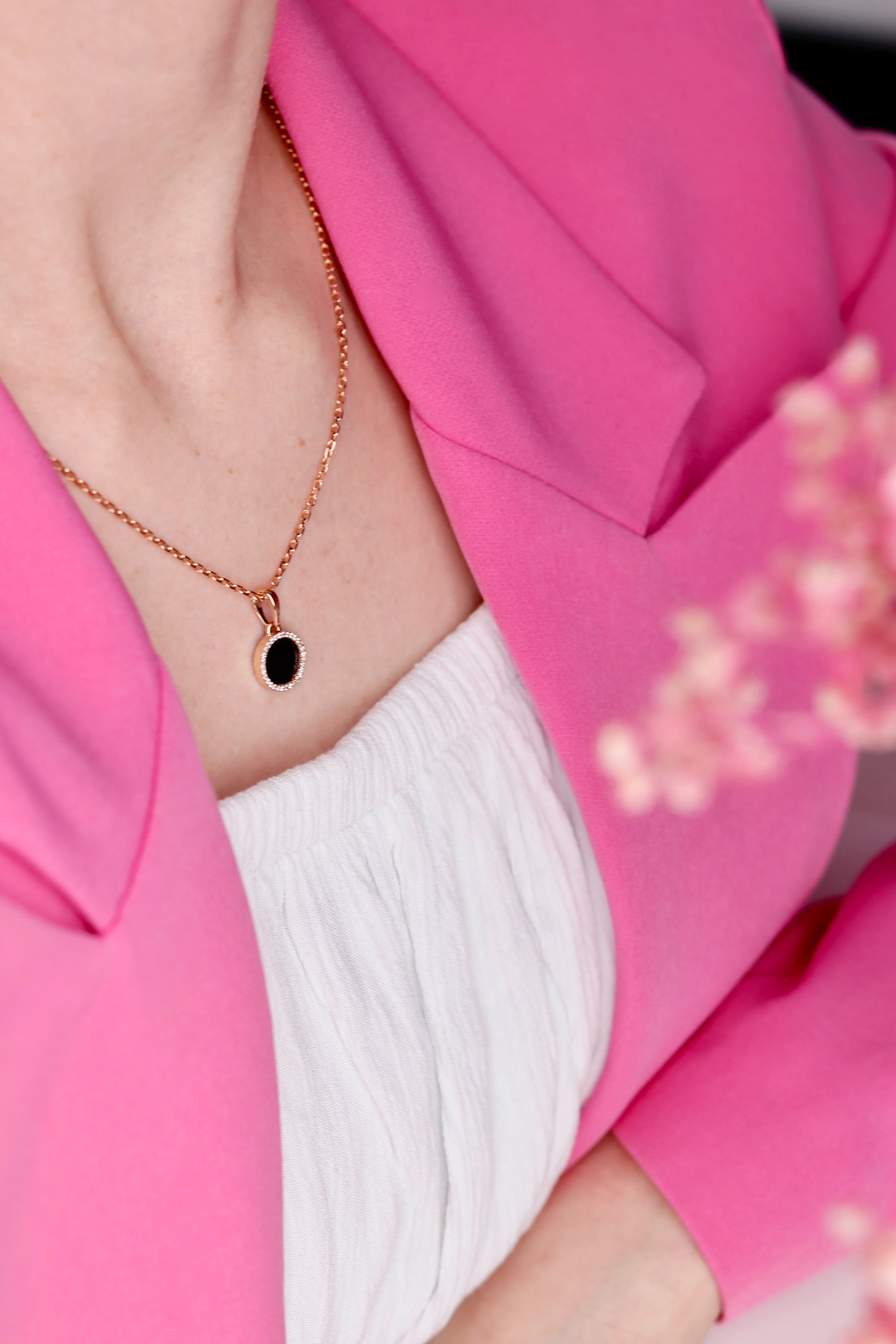 Pendant in 14K/585 Rose Gold with Onyx and Cubic Zirconia - Image 2