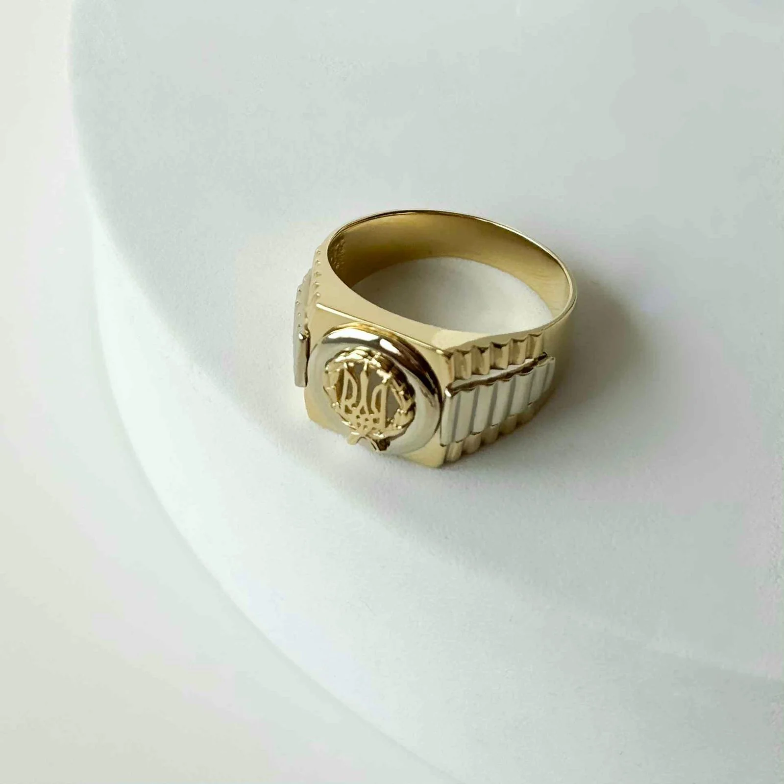 Ring in 14K/585 Yellow and White Gold with Tryzub - Image 3