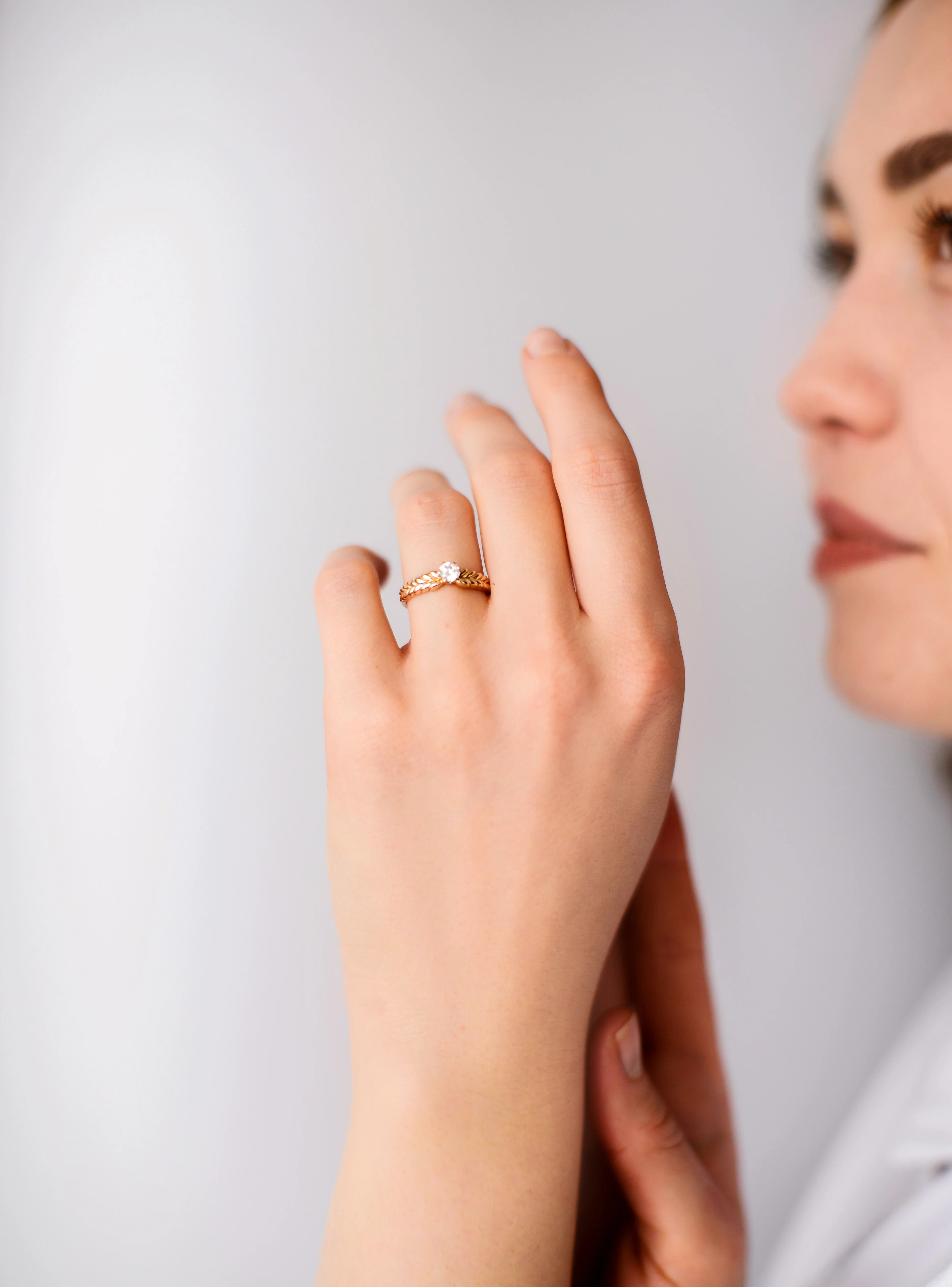 Ring in 14K/585 Rose Gold with Cubic Zirconia "Wheat" - Image 4
