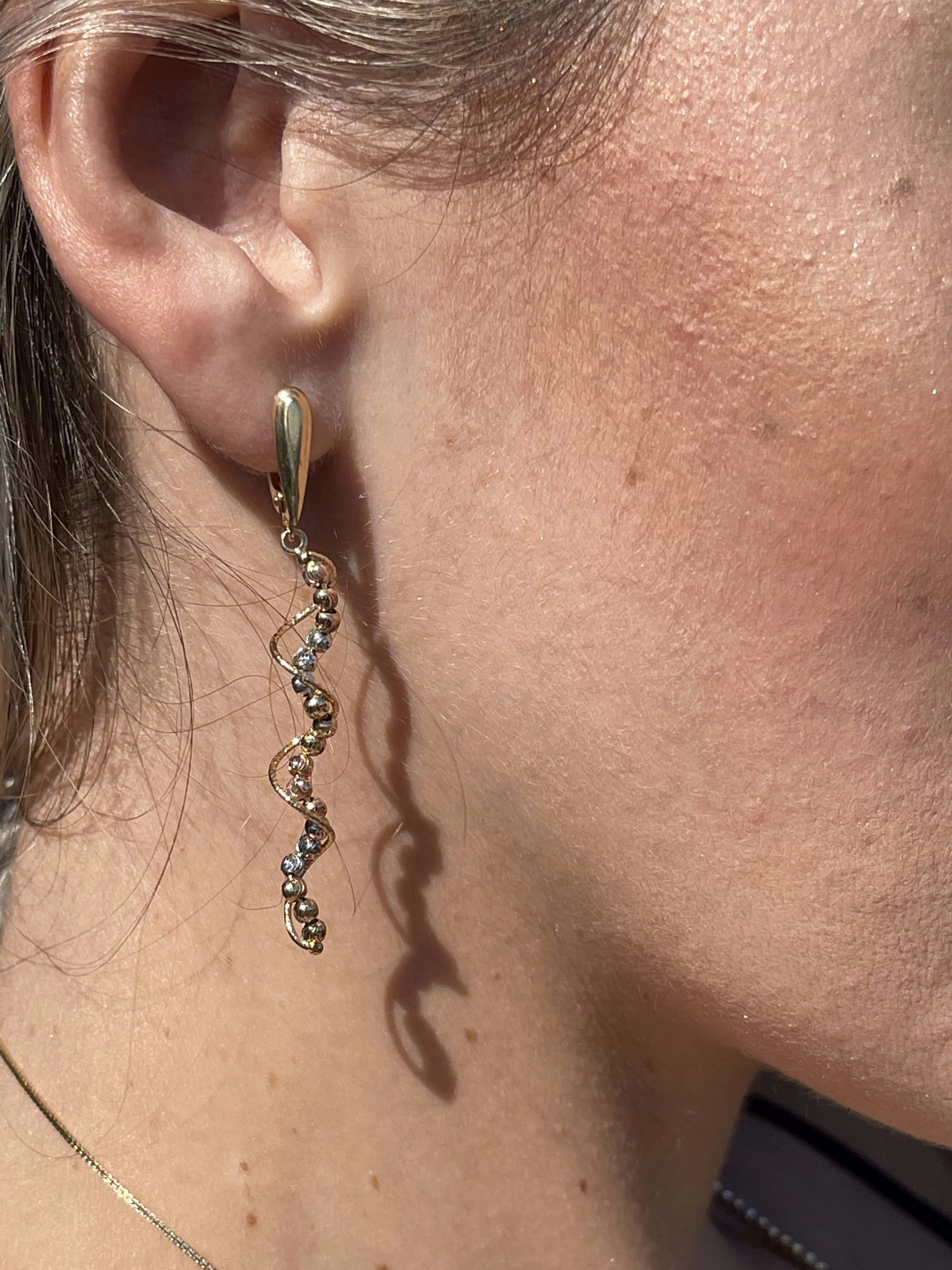 Three Tones 14K/585 Gold Spiral Earrings - Image 2