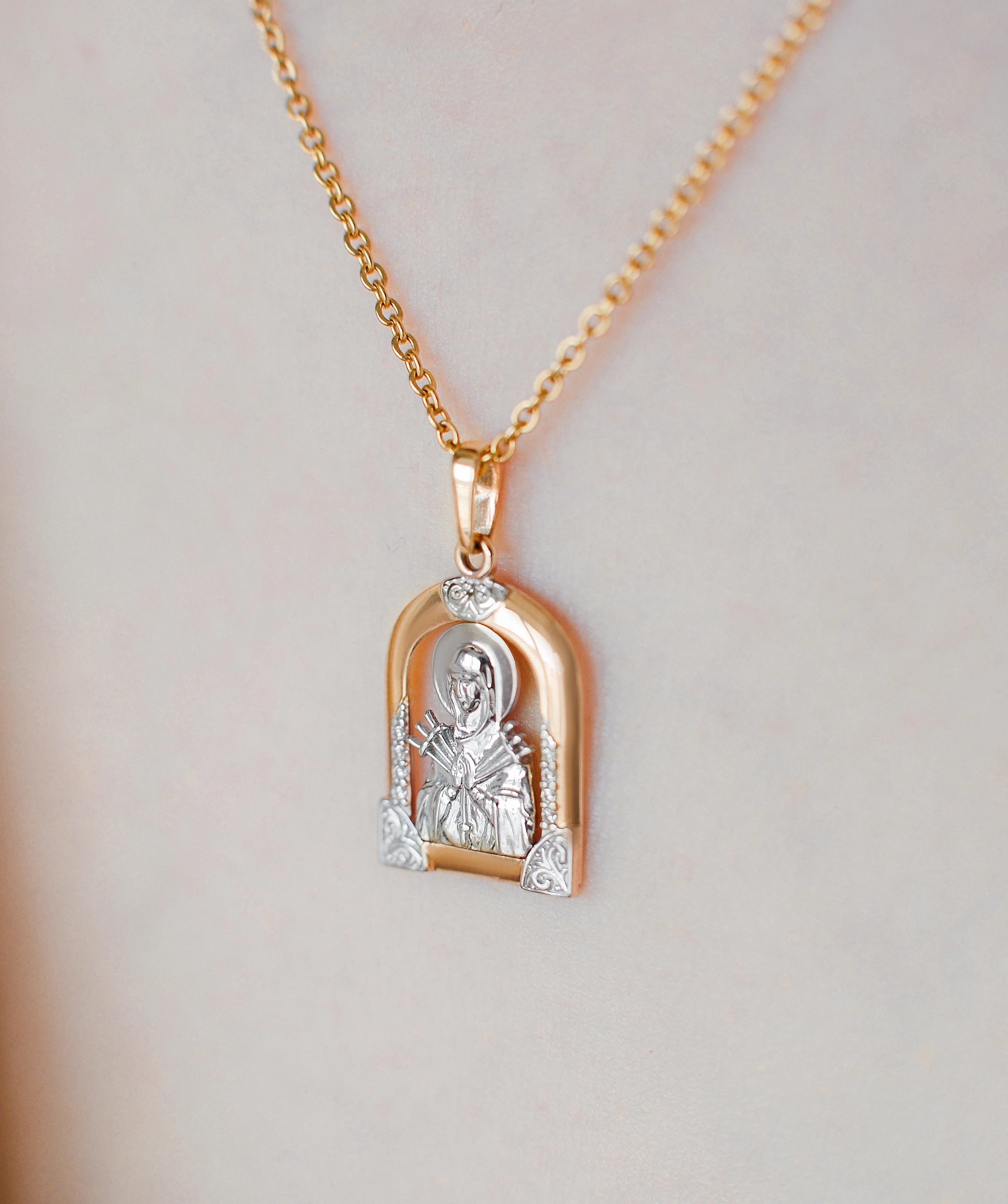 Holy Virgin Mary of Seven Swords Religious Pendant in 14K/585 Rose and White Gold - Image 2