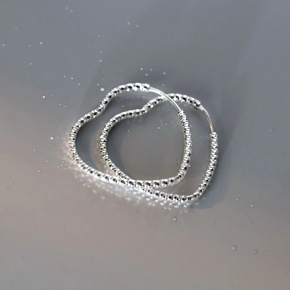 925 Sterling Silver Hoop Hearts Earrings - Image 3