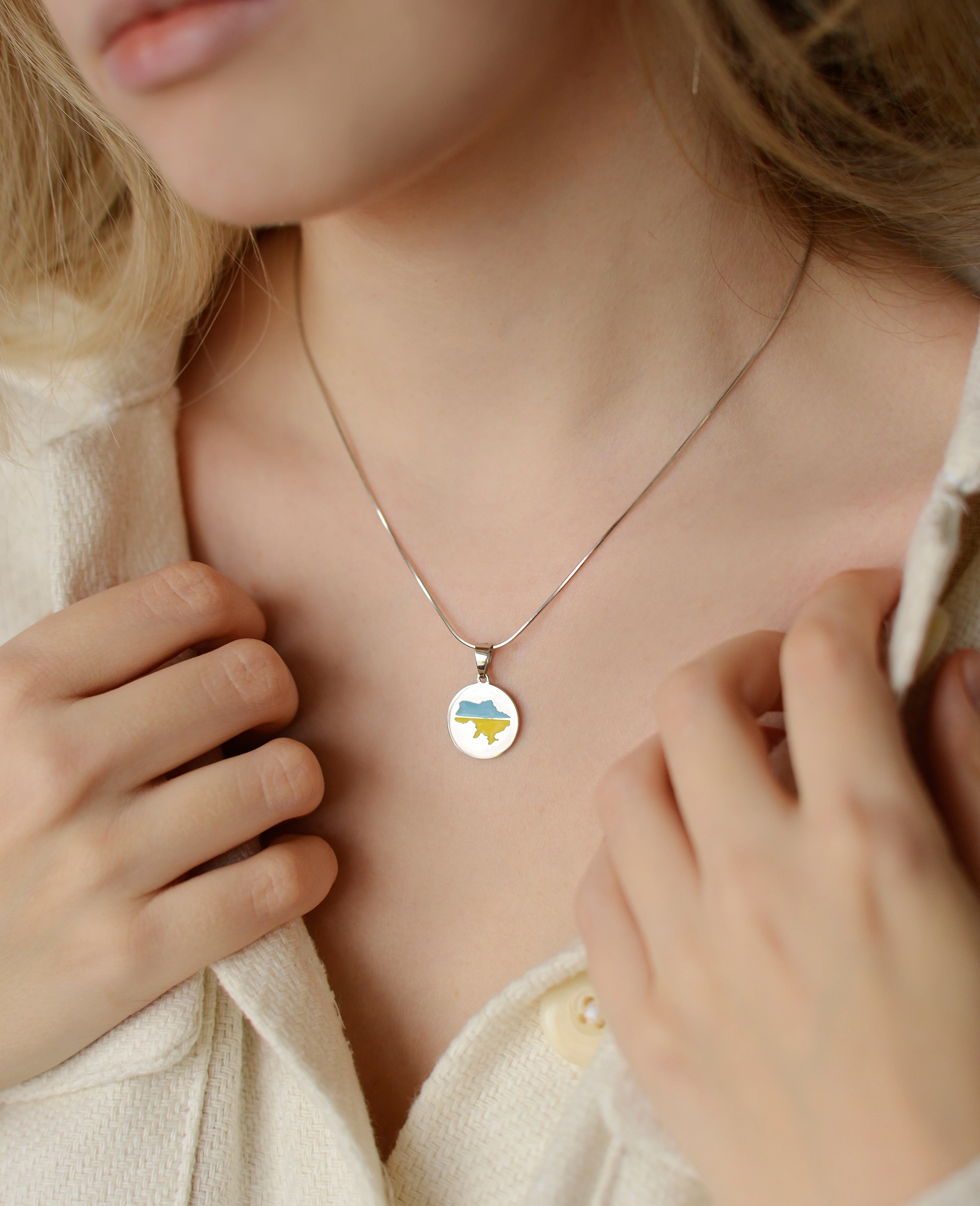Charity Item: 925 Sterling Silver Pendant Map of Ukraine with Blue and Yellow Enamel - Image 2