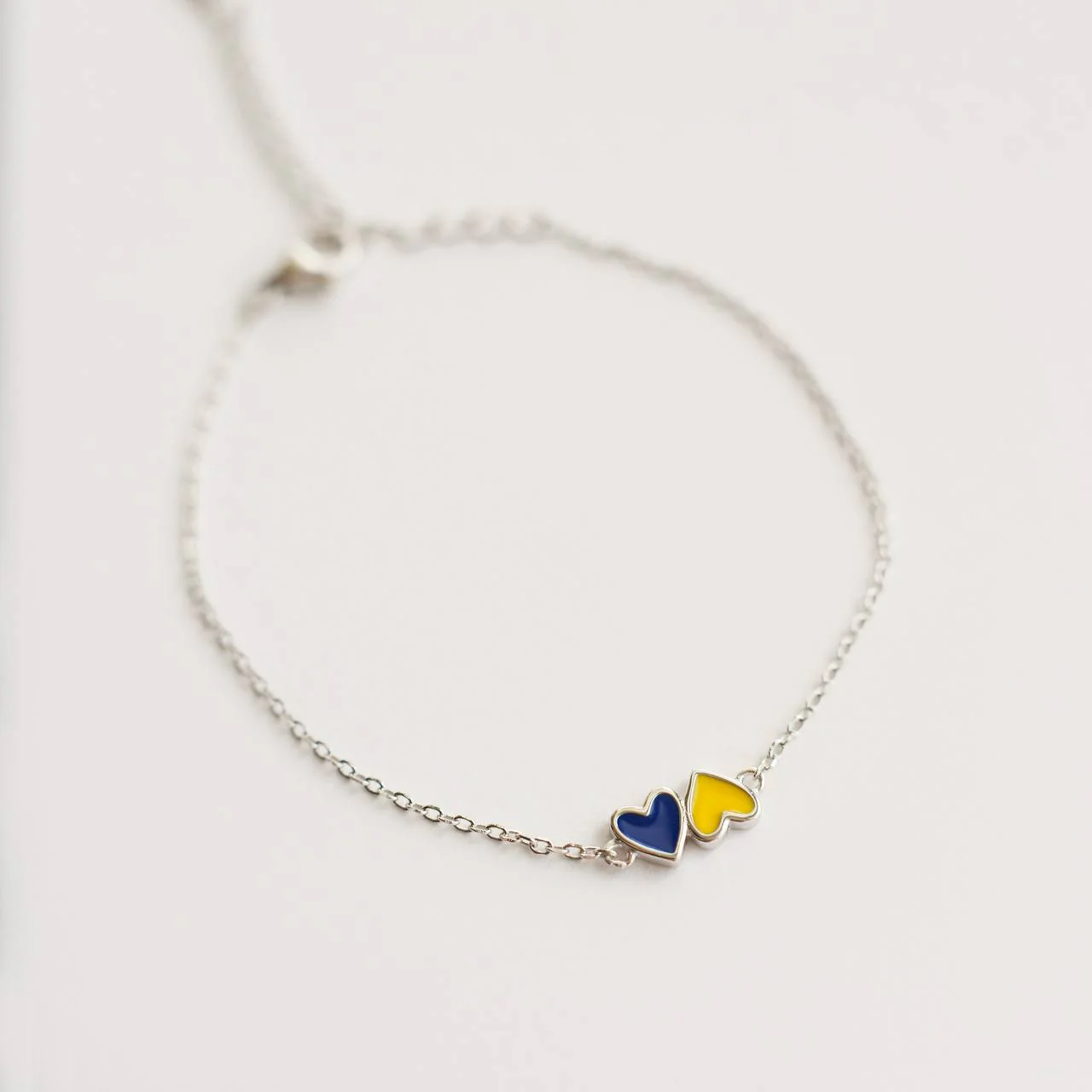 925 Sterling Silver Blue and Yellow Hearts Bracelet - Image 3