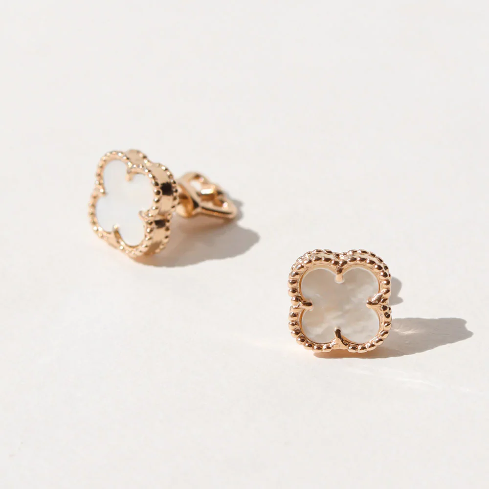 Stud Clover Earrings in 14K/585 Rose Gold with Mother of Pearl - Image 2