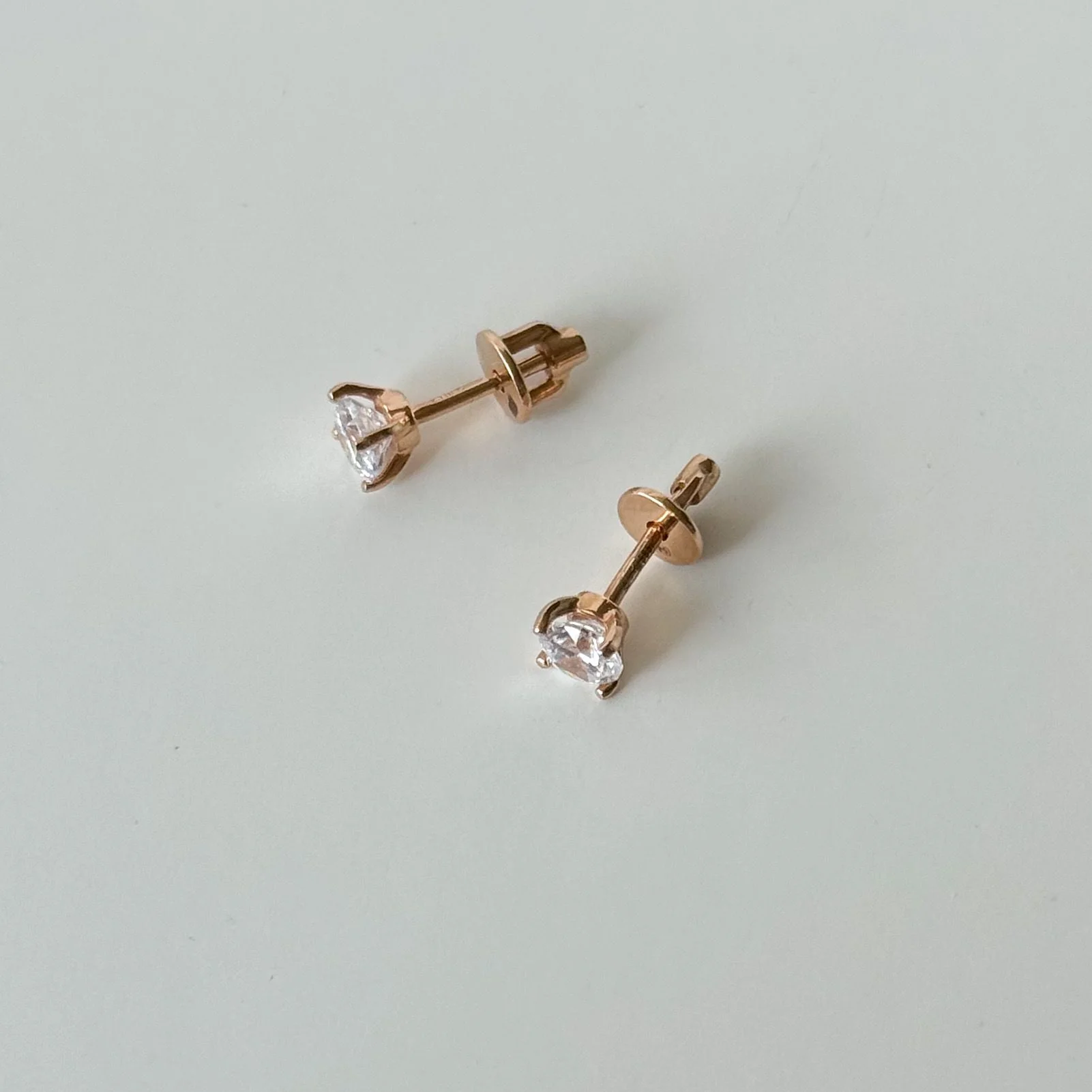 Stud Earrings in 14K/585 Rose Gold with Cubic Zirconia - Image 2