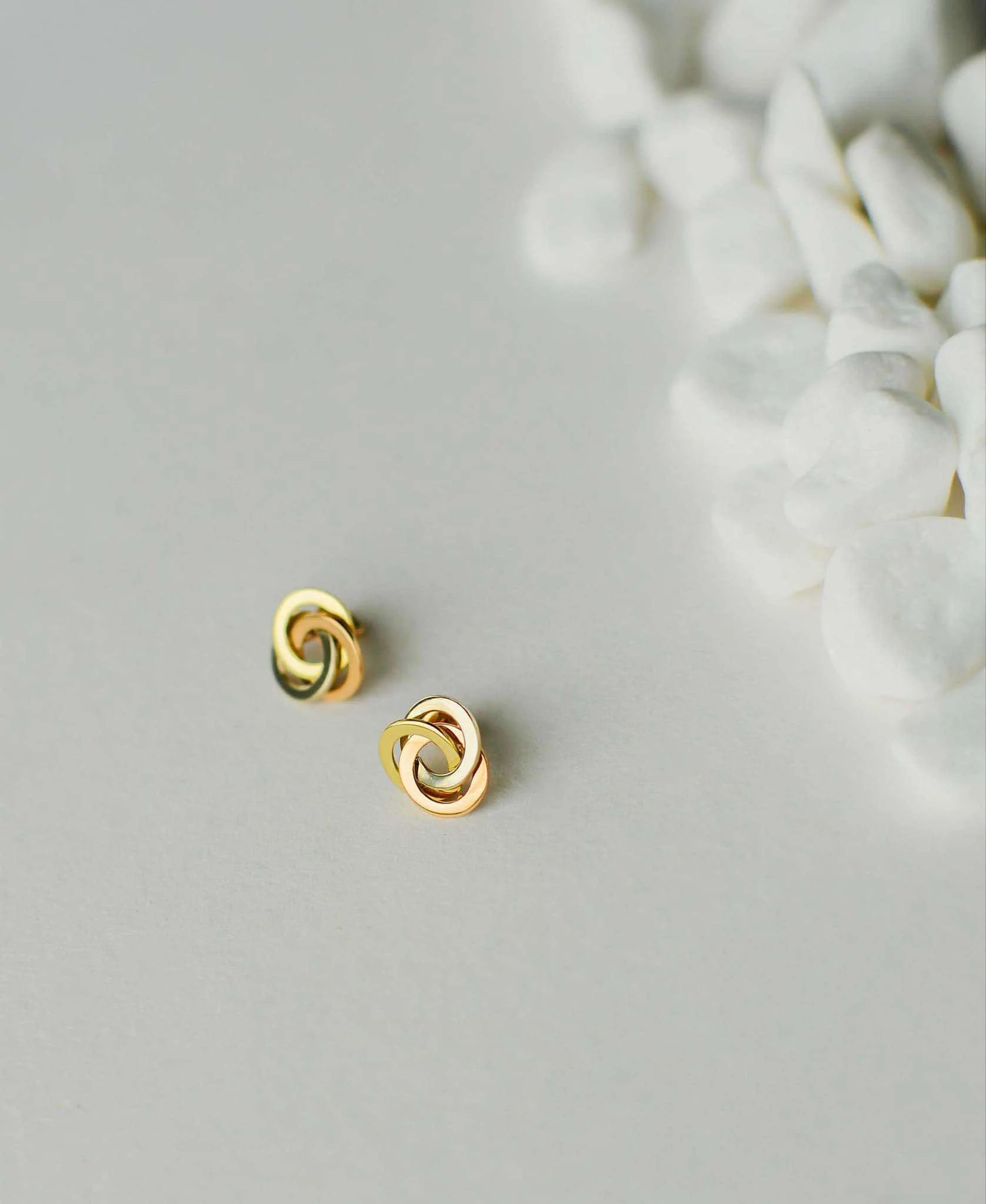 Stud Earrings in 14K/585 Rose, Yellow and White Gold - Image 3