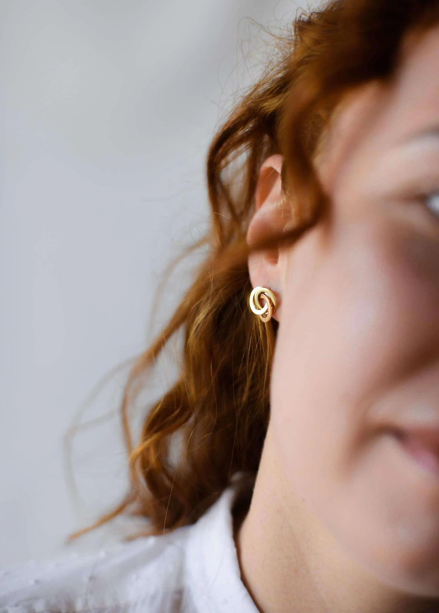 Stud Earrings in 14K/585 Rose, Yellow and White Gold - Image 4