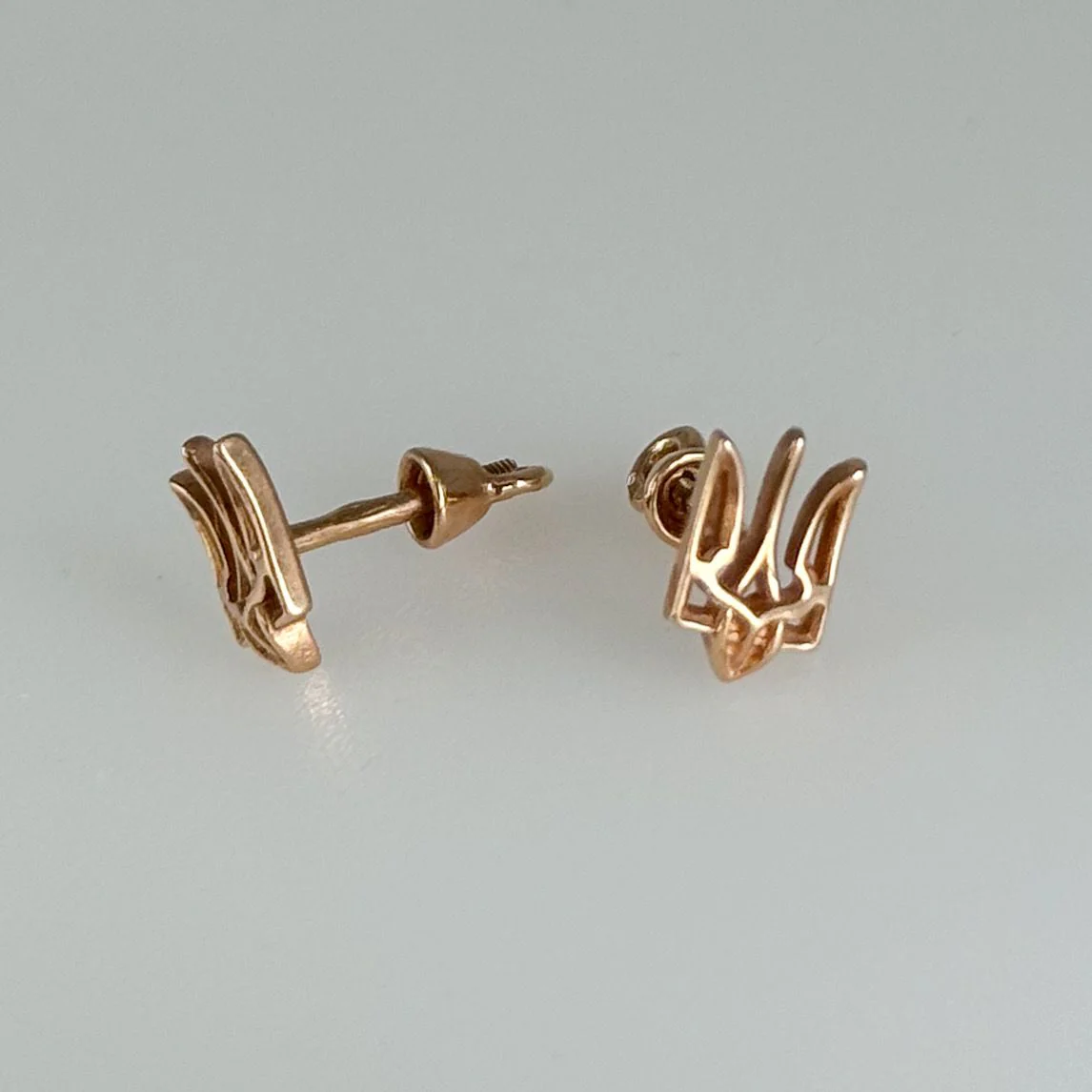 Stud Earrings Tryzub in 14K/585 Rose Gold - Image 3