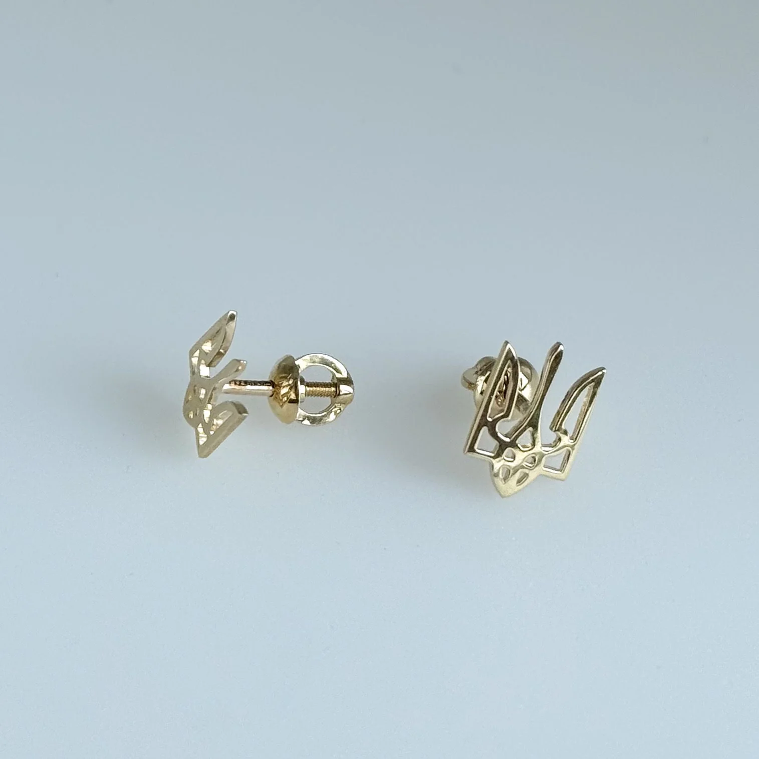 Stud Earrings Tryzub in 14K/585 Yellow Gold - Image 3