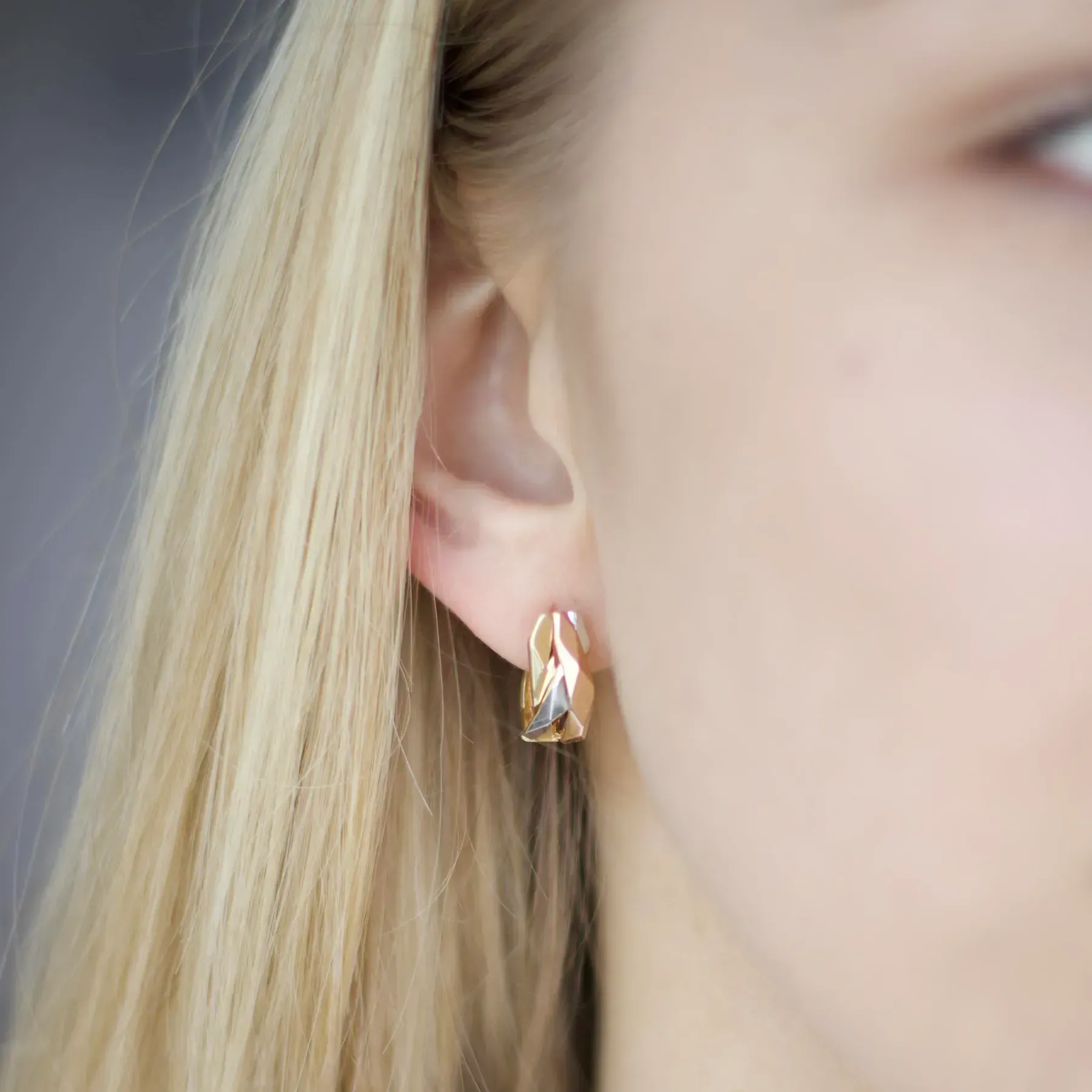 Three Tones 14K/585 Gold Earrings - Image 2