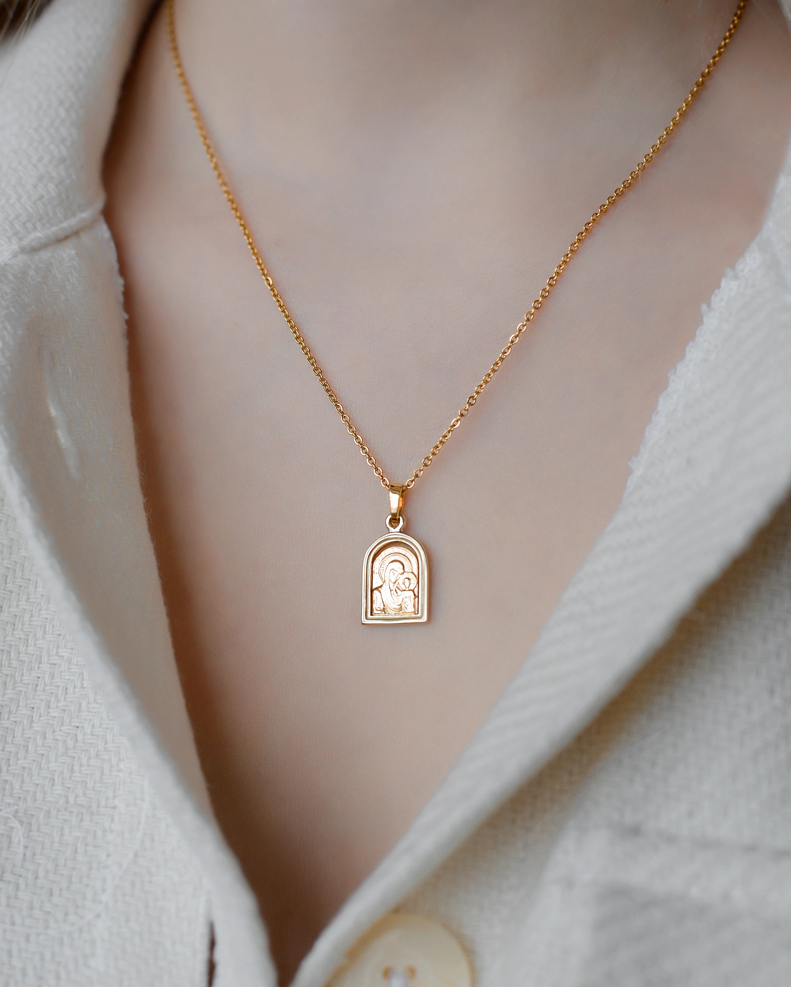 Two Sided Religious Pendant with Virgin Mary and Child in 14K/585 Rose Gold - Image 2