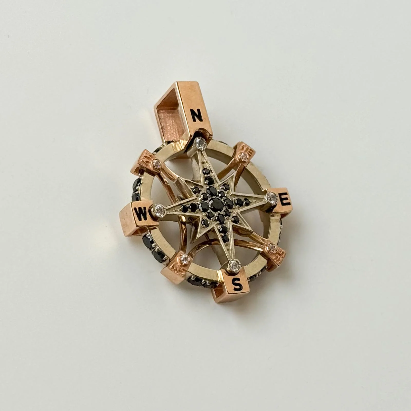 Wind Rose Pendant in 14K/585 Rose Gold with Cubic Zirconia